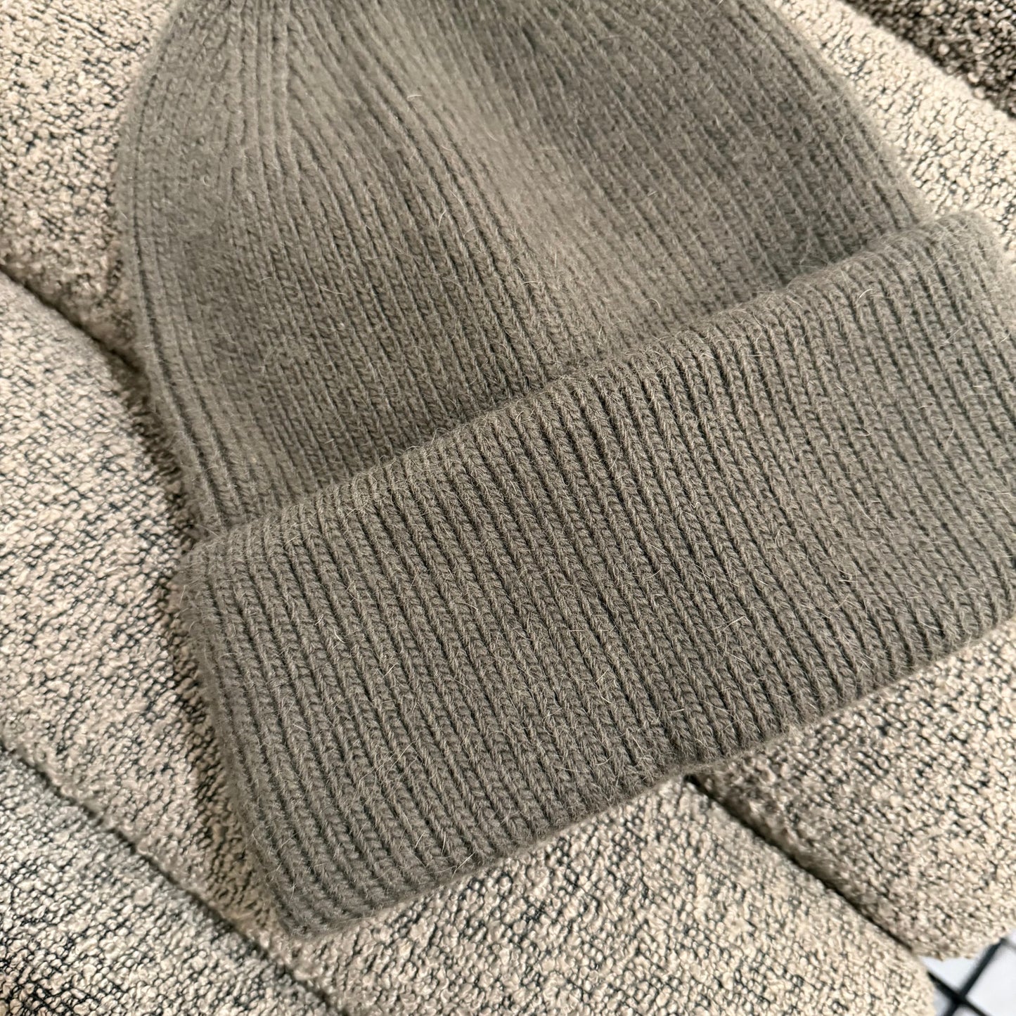 Beanie „Classic“ Taupe