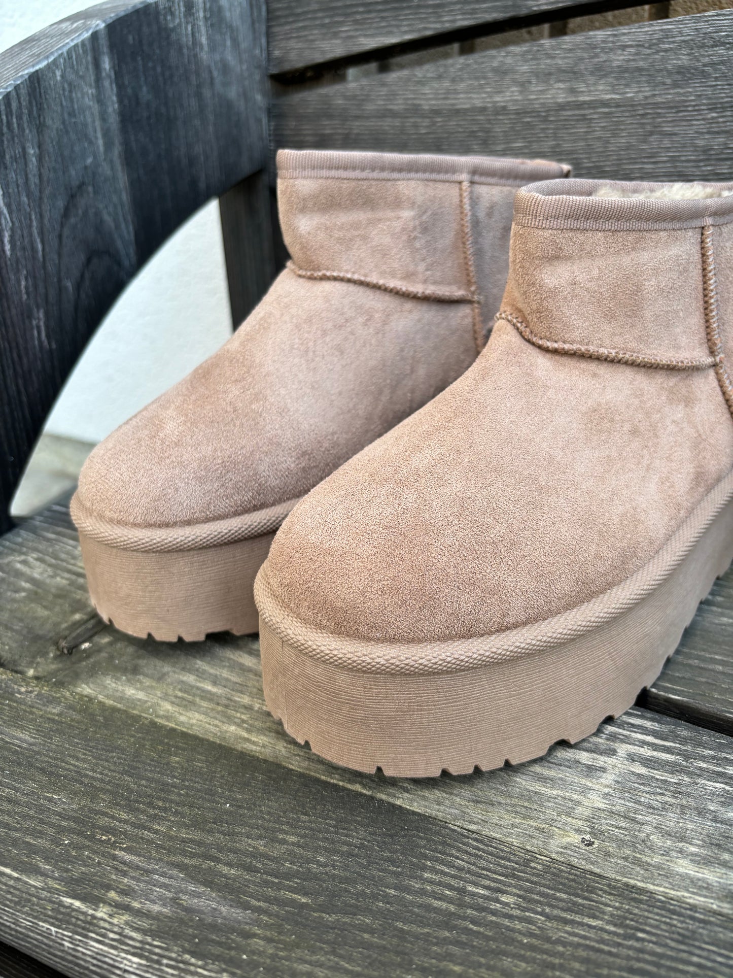 Boots „Cozy“ Braun