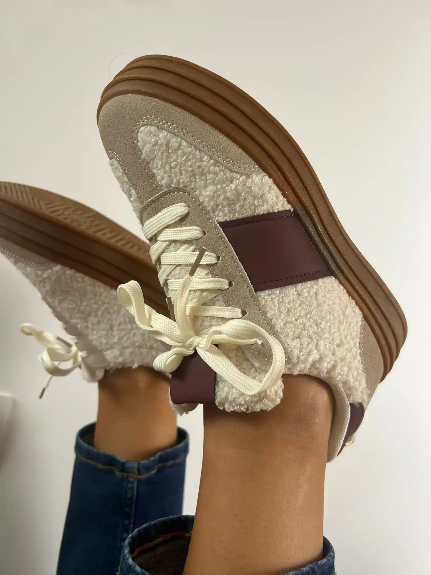Sneaker "Teddy" Weinrot