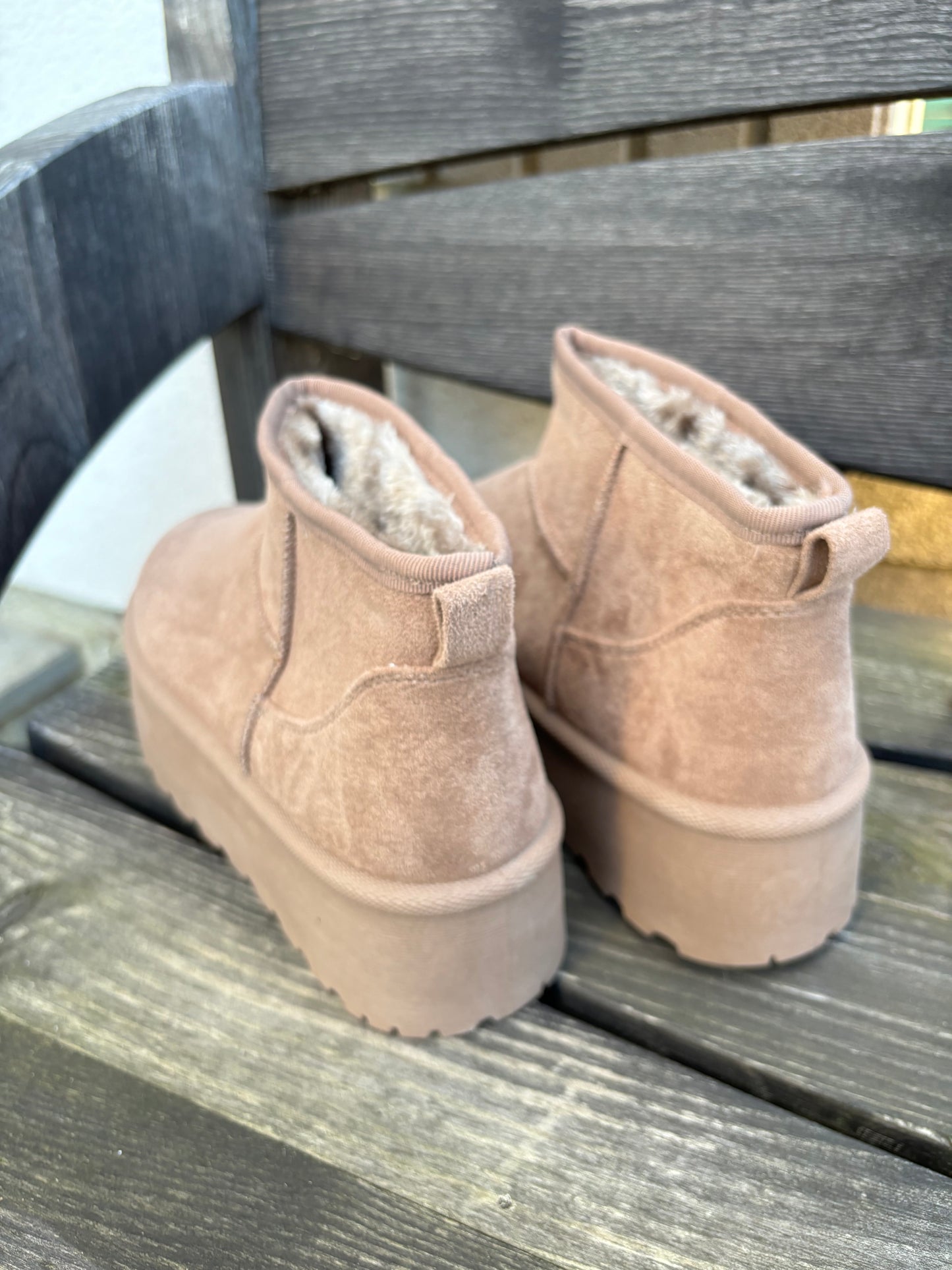 Boots „Cozy“ Braun