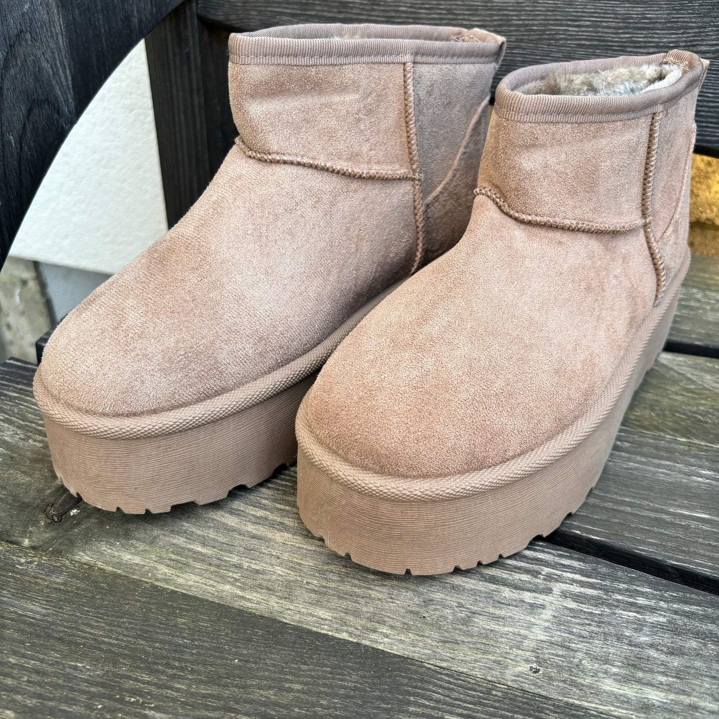 Boots „Cozy“ Braun