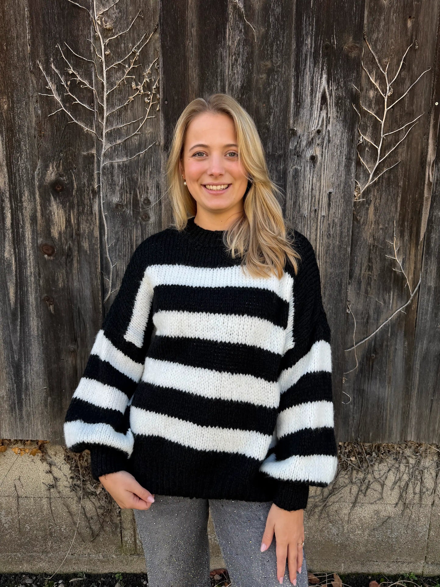 Pullover "Contrast" Schwarz