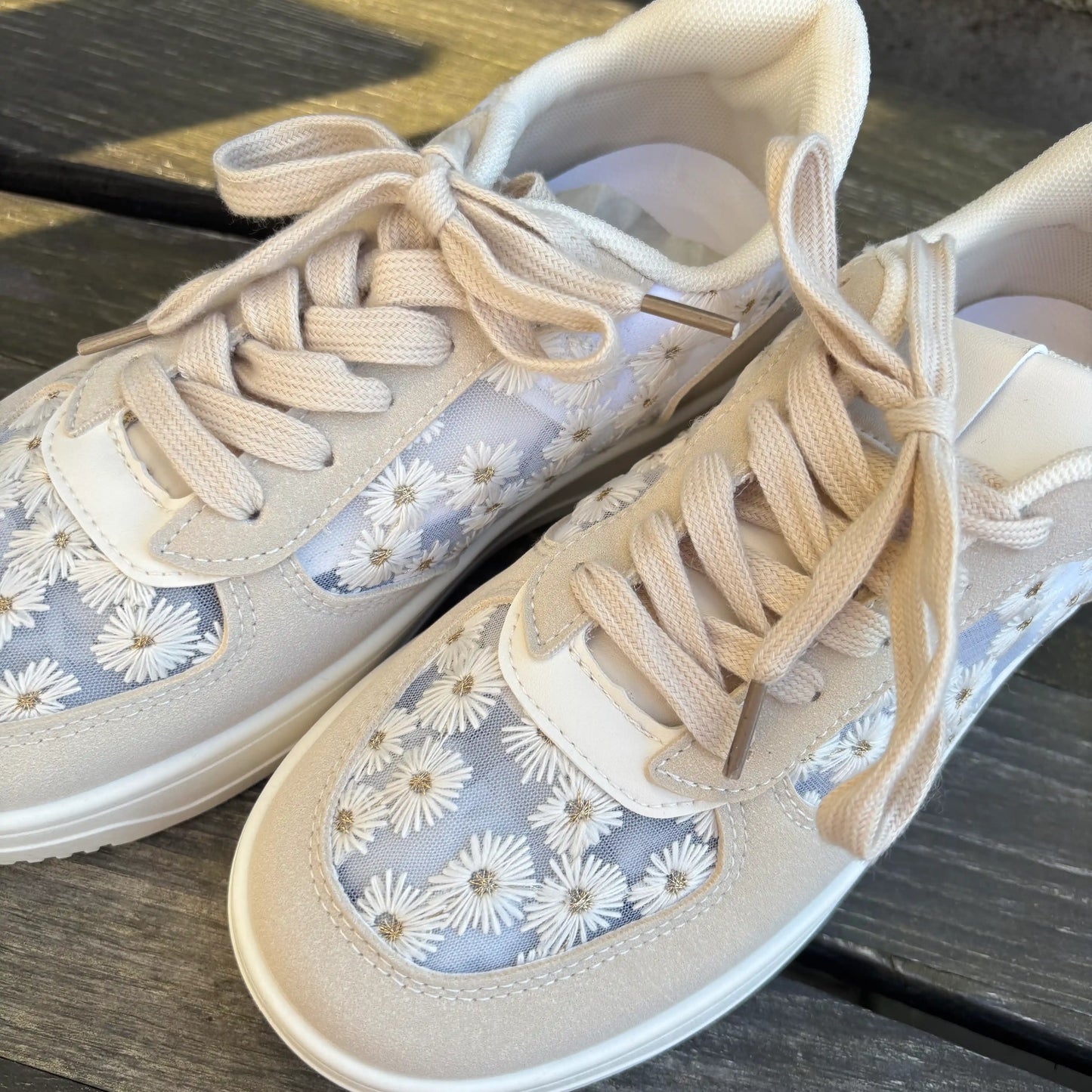 Sneaker "Gänseblümchen"
