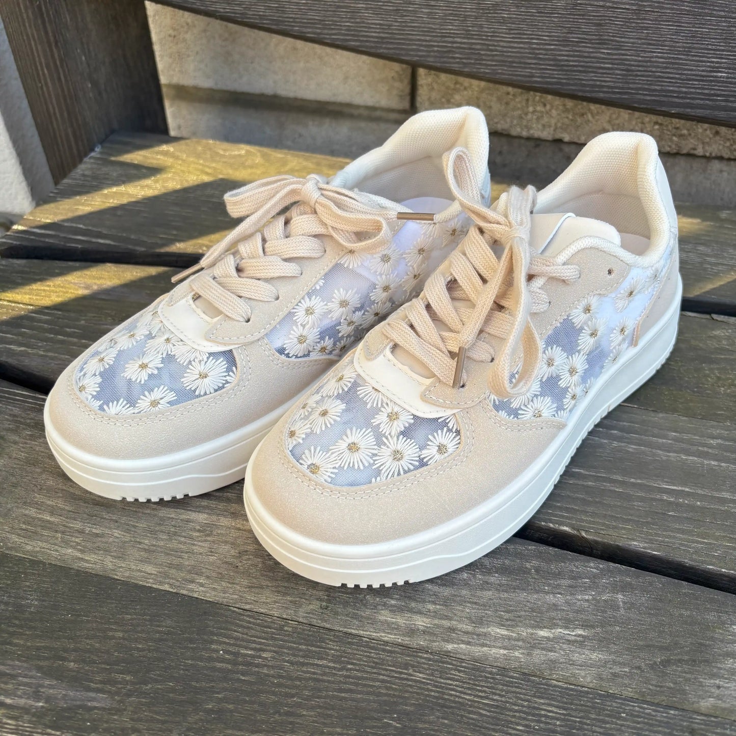 Sneaker "Gänseblümchen"