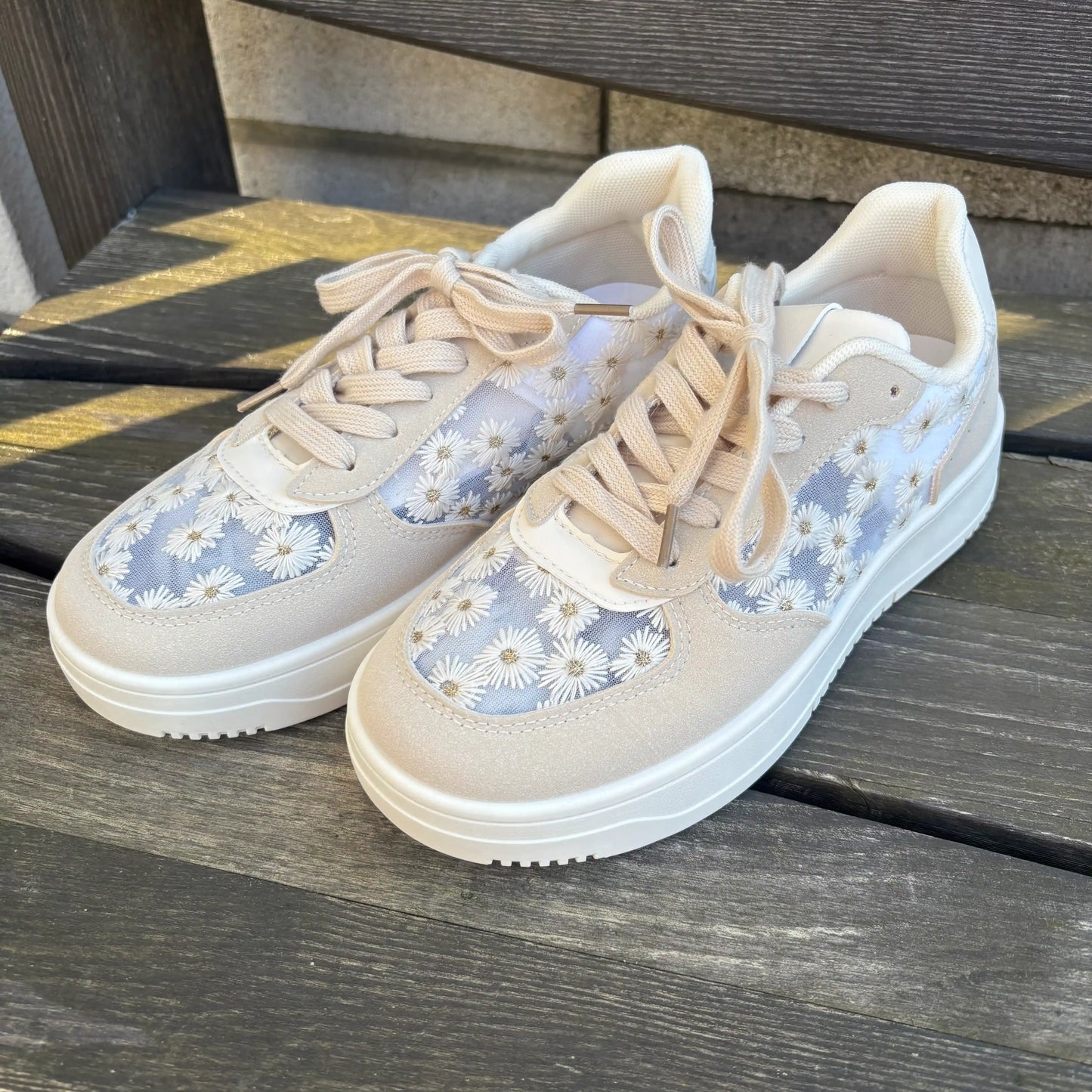 Sneaker "Gänseblümchen"