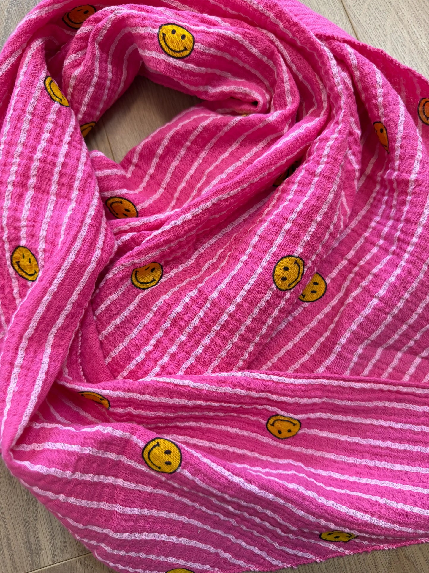 Musselinschal "Smiley" Pink