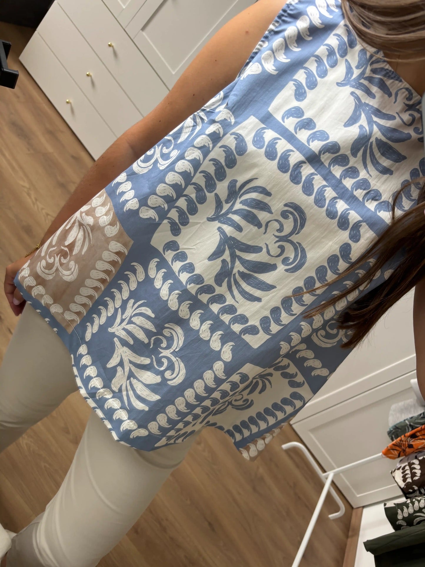 Bluse "Leafs" Hellblau
