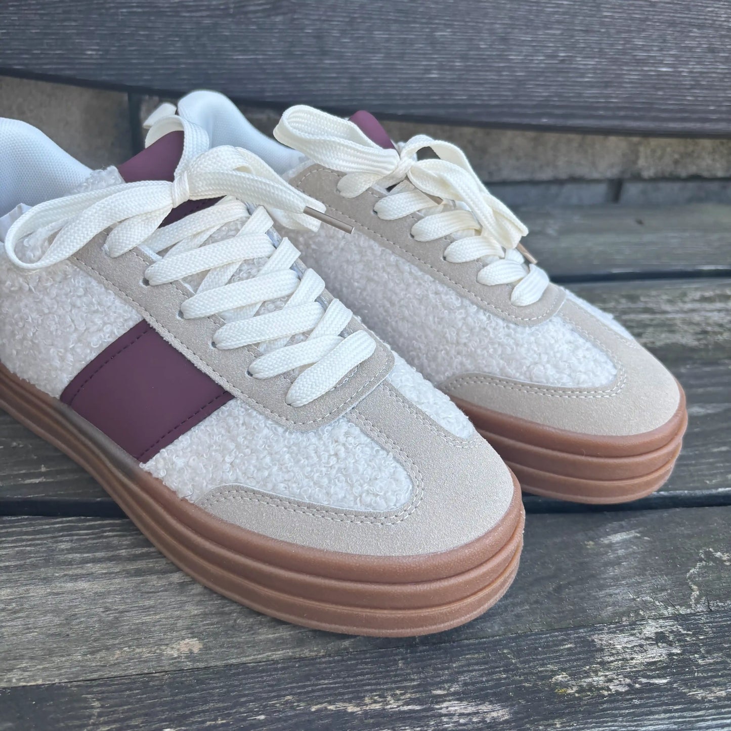 Sneaker "Teddy" Weinrot