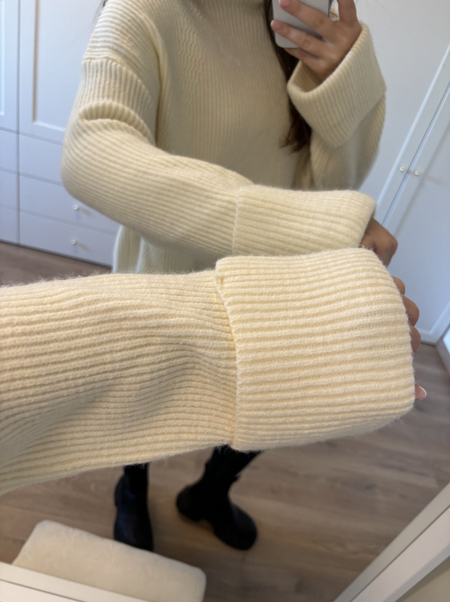 Oversize-Pullover mit Stehkragen Winterweiß