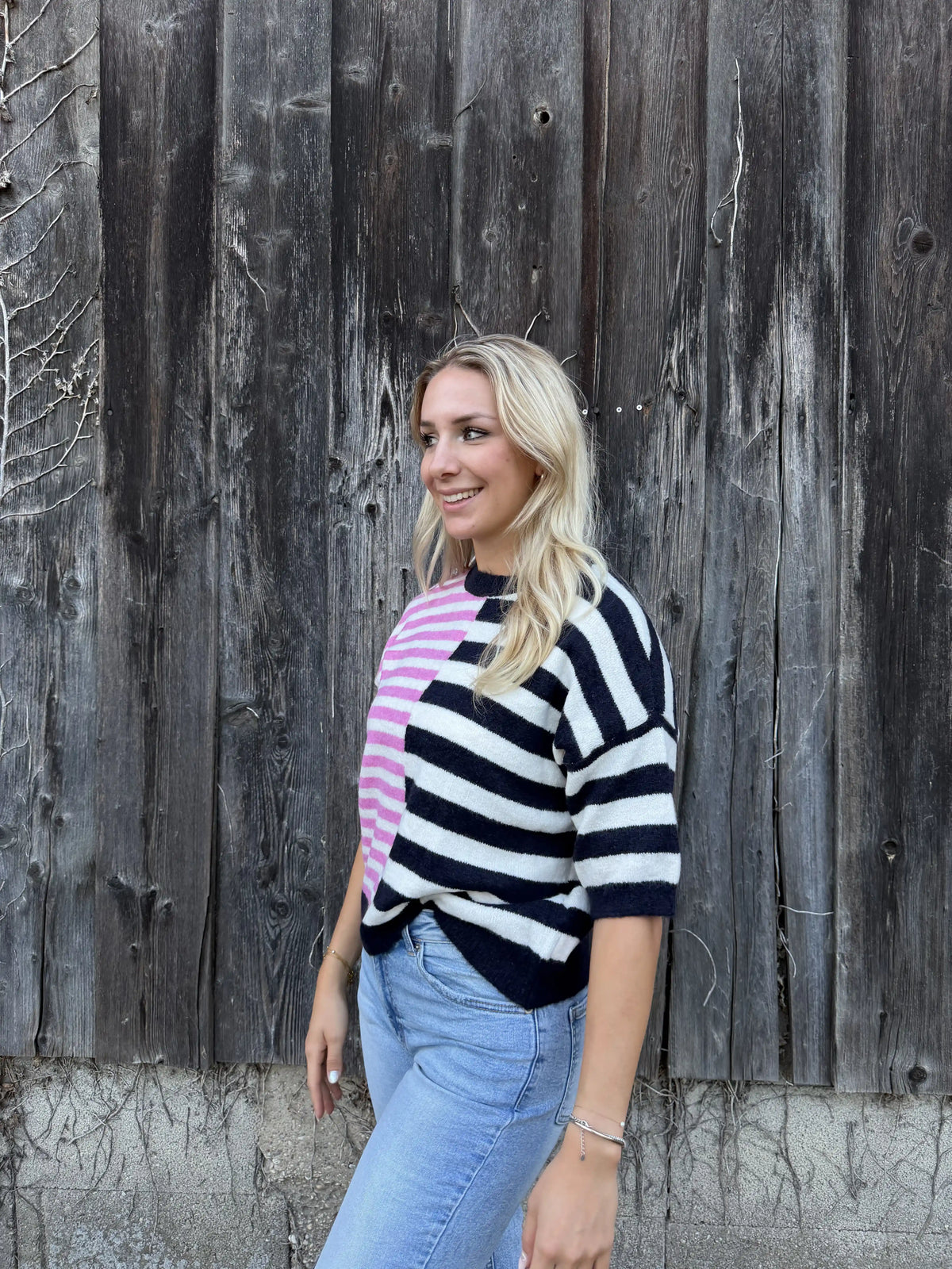 Pullover "Split Stripe" Schwarz