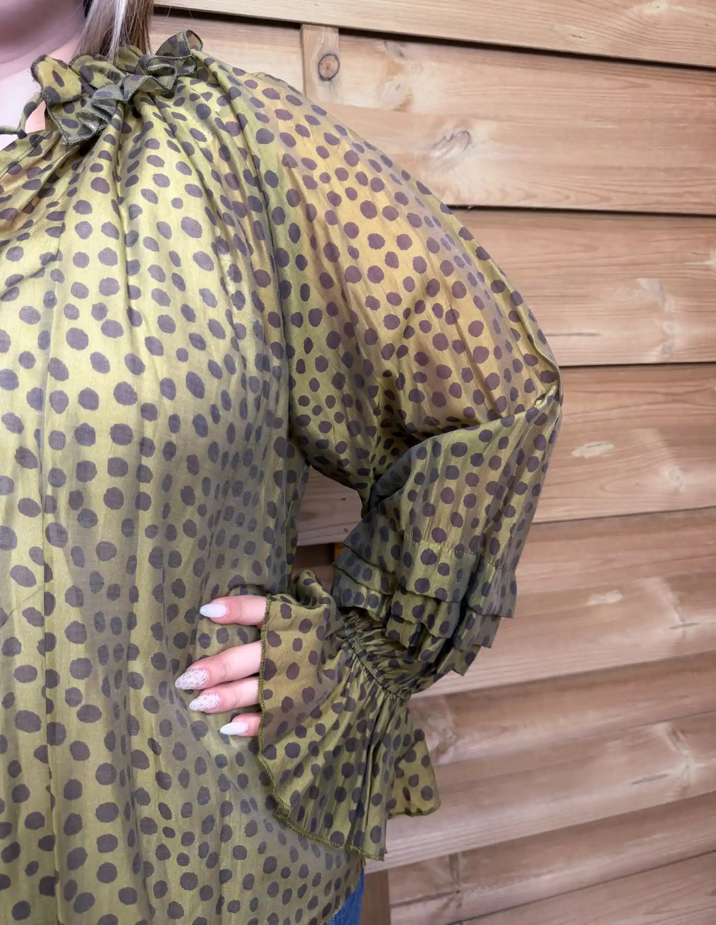 Bluse "Polka Charm" Olivegrün