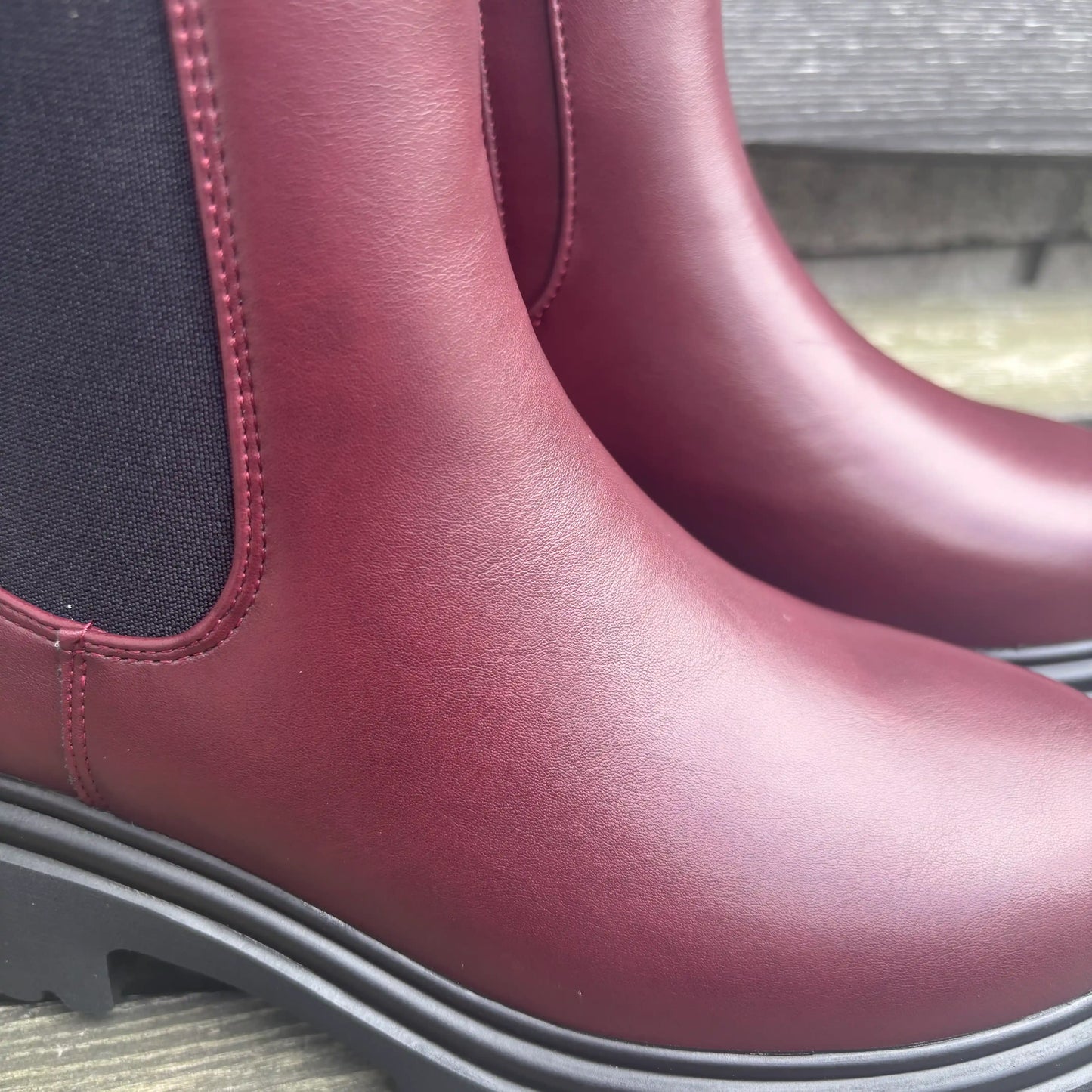 Boots Weinrot