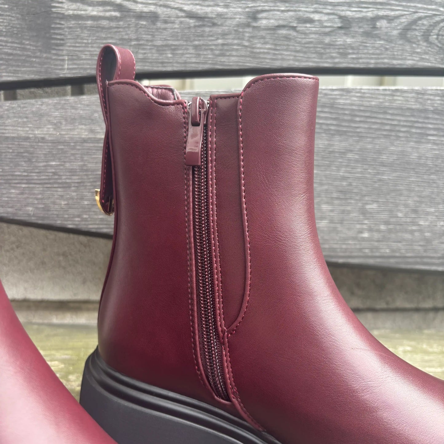 Boots Weinrot