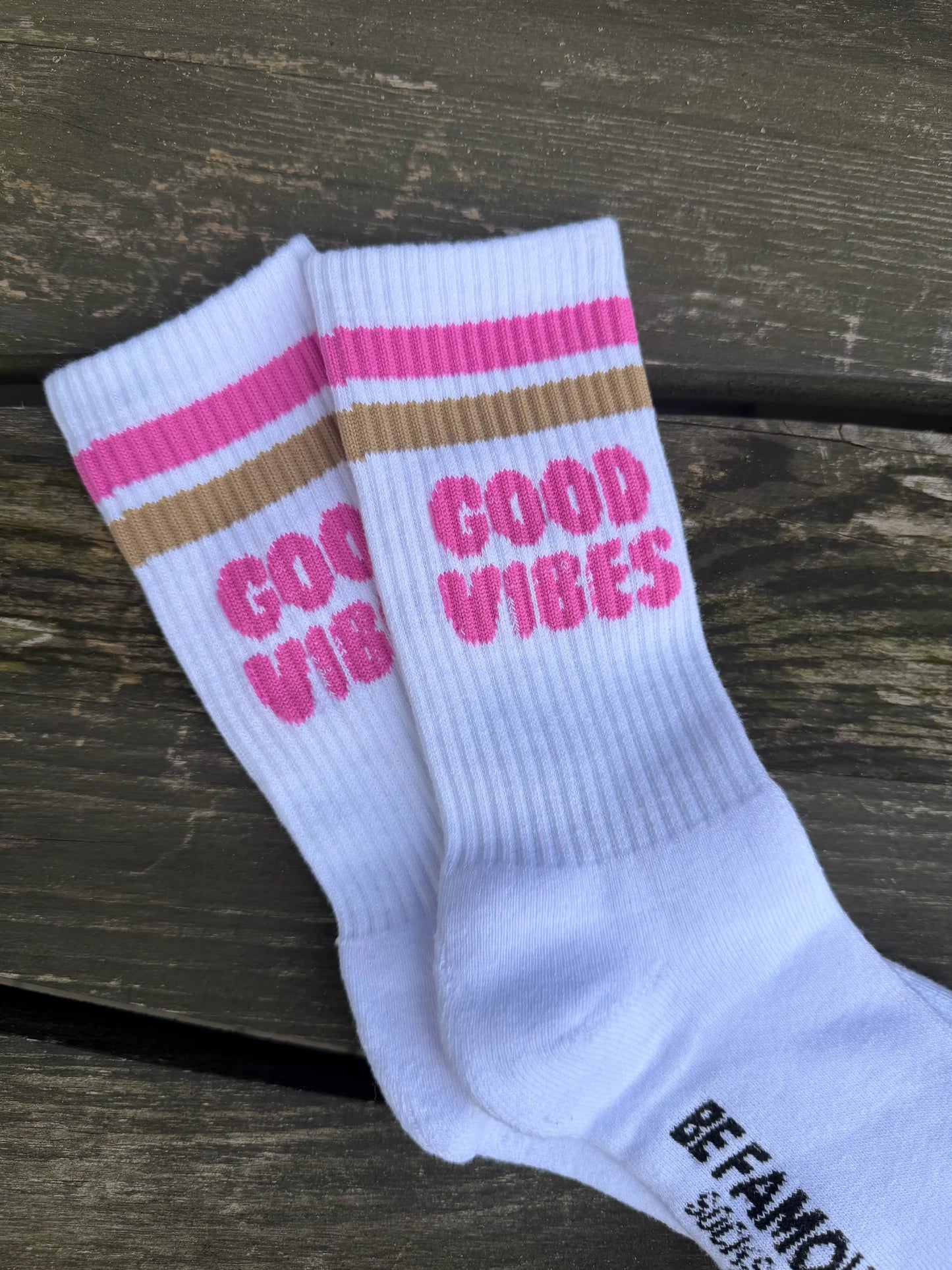 Socken "Good Vibes"