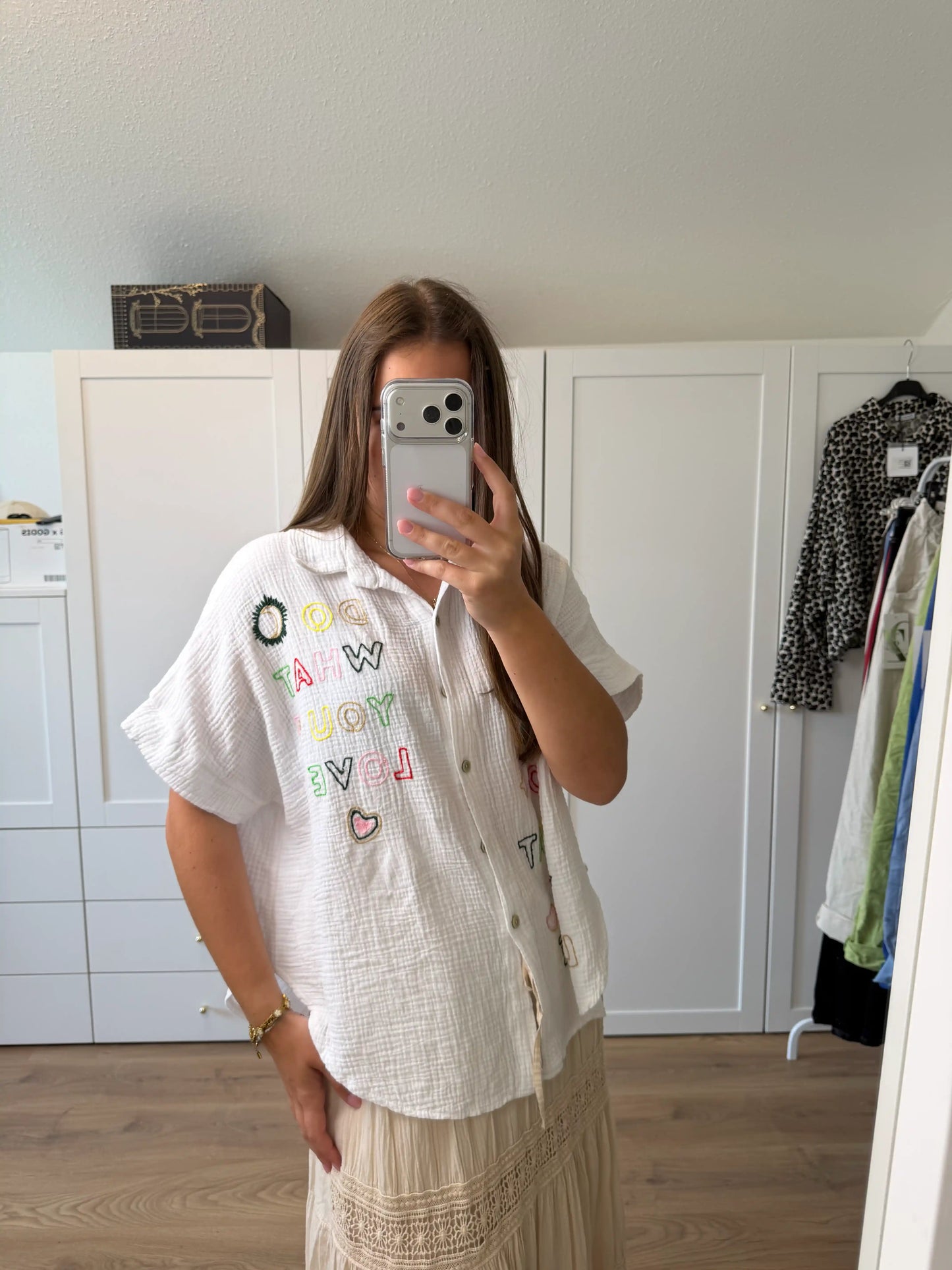 Musselinbluse "Dowhatyolove" Weiß