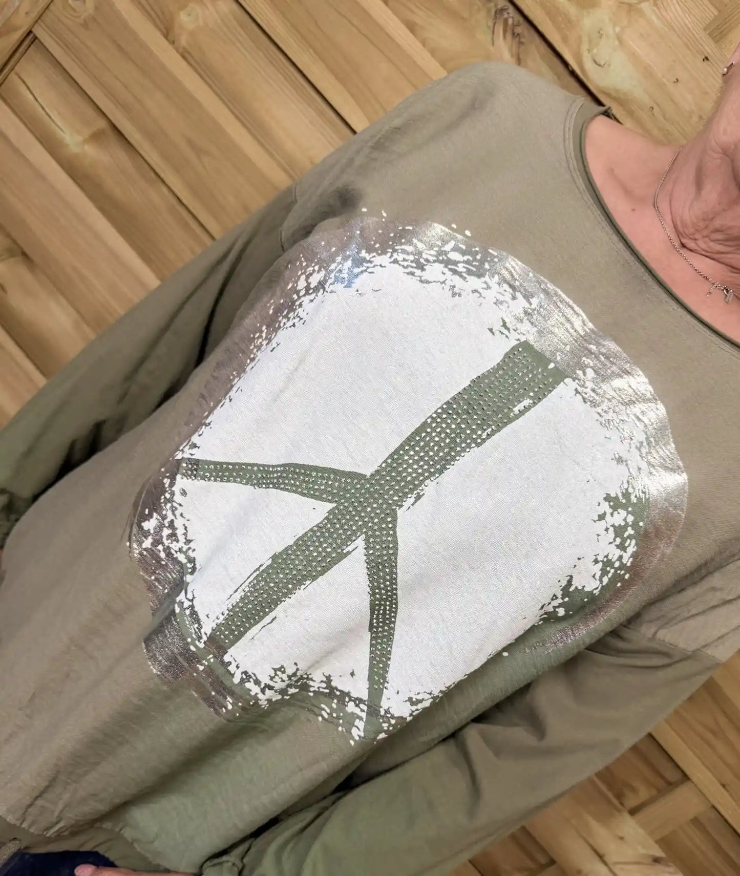 Langarmshirt "Peace" Olivegrün