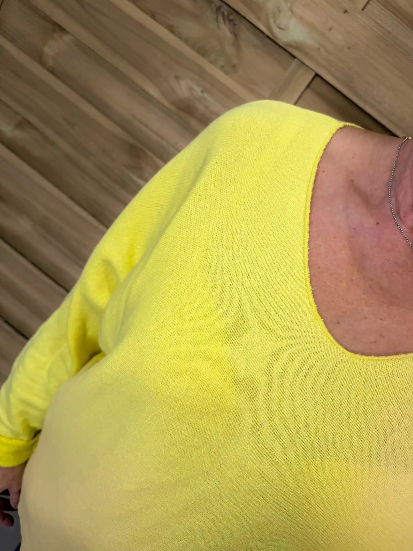 Pullover "Basic Vibes" Gelb