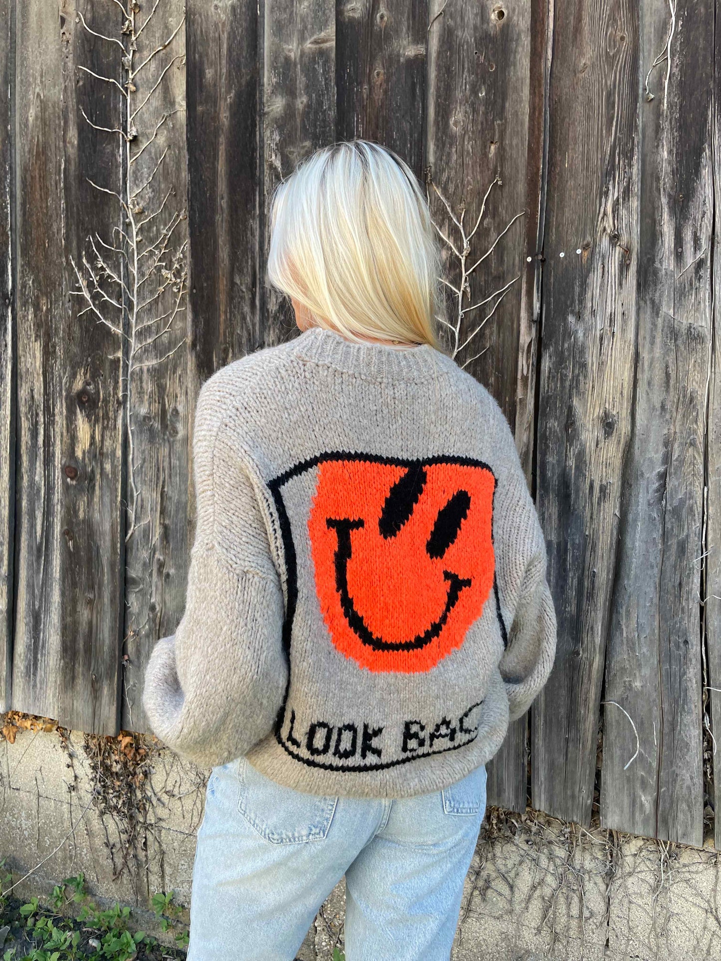 Pullover "Look Back" Taupe