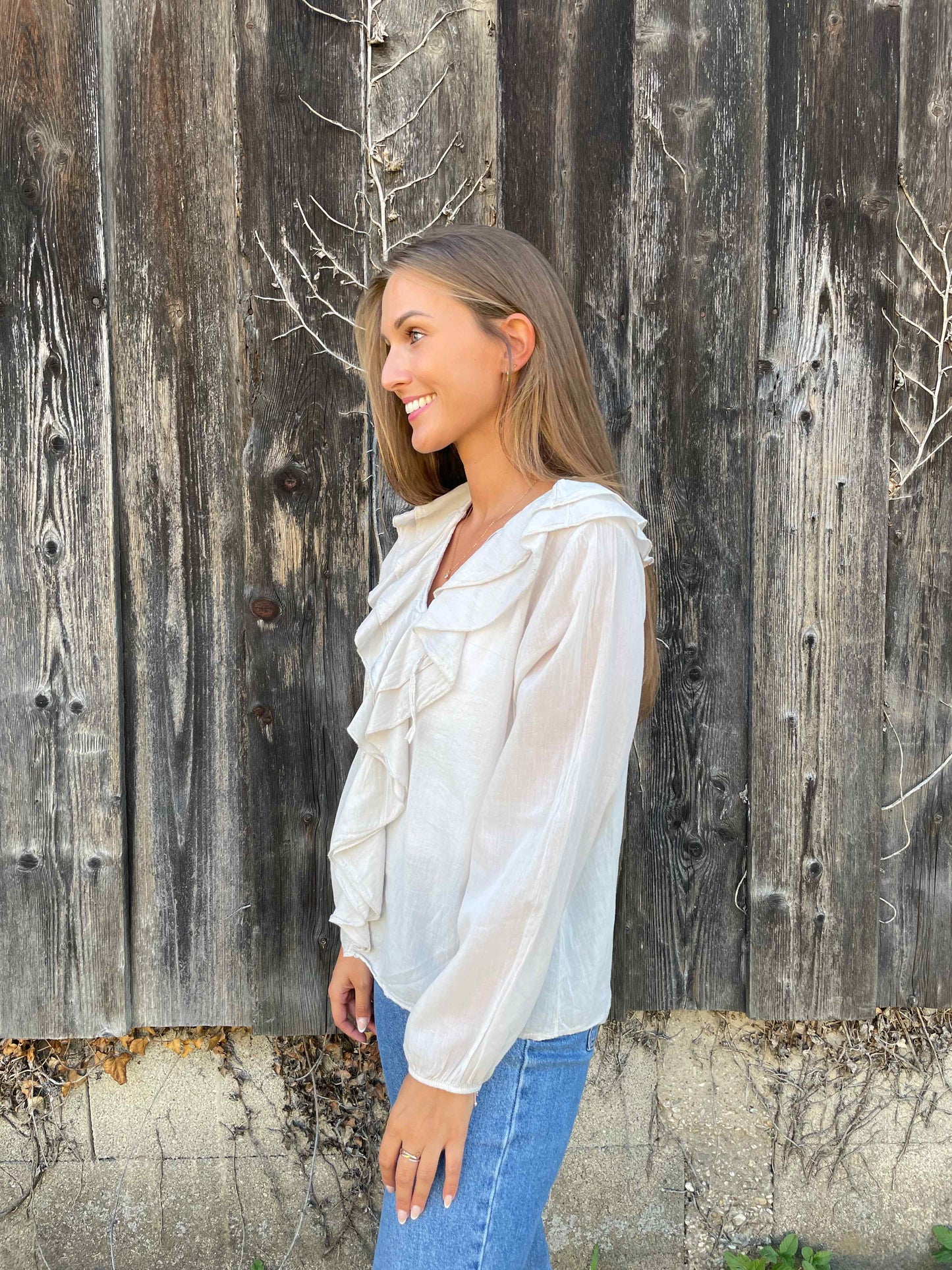 Bluse "Volant Vibes" Beige