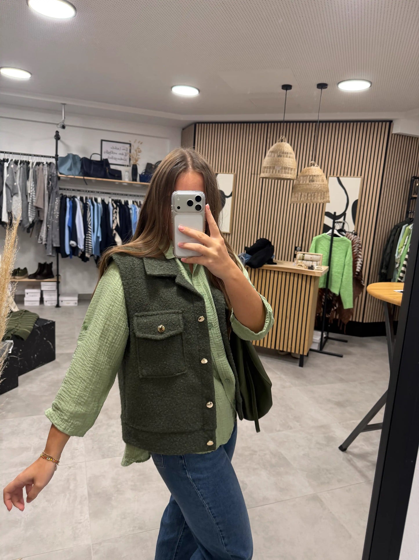 Teddygilet Olivegrün