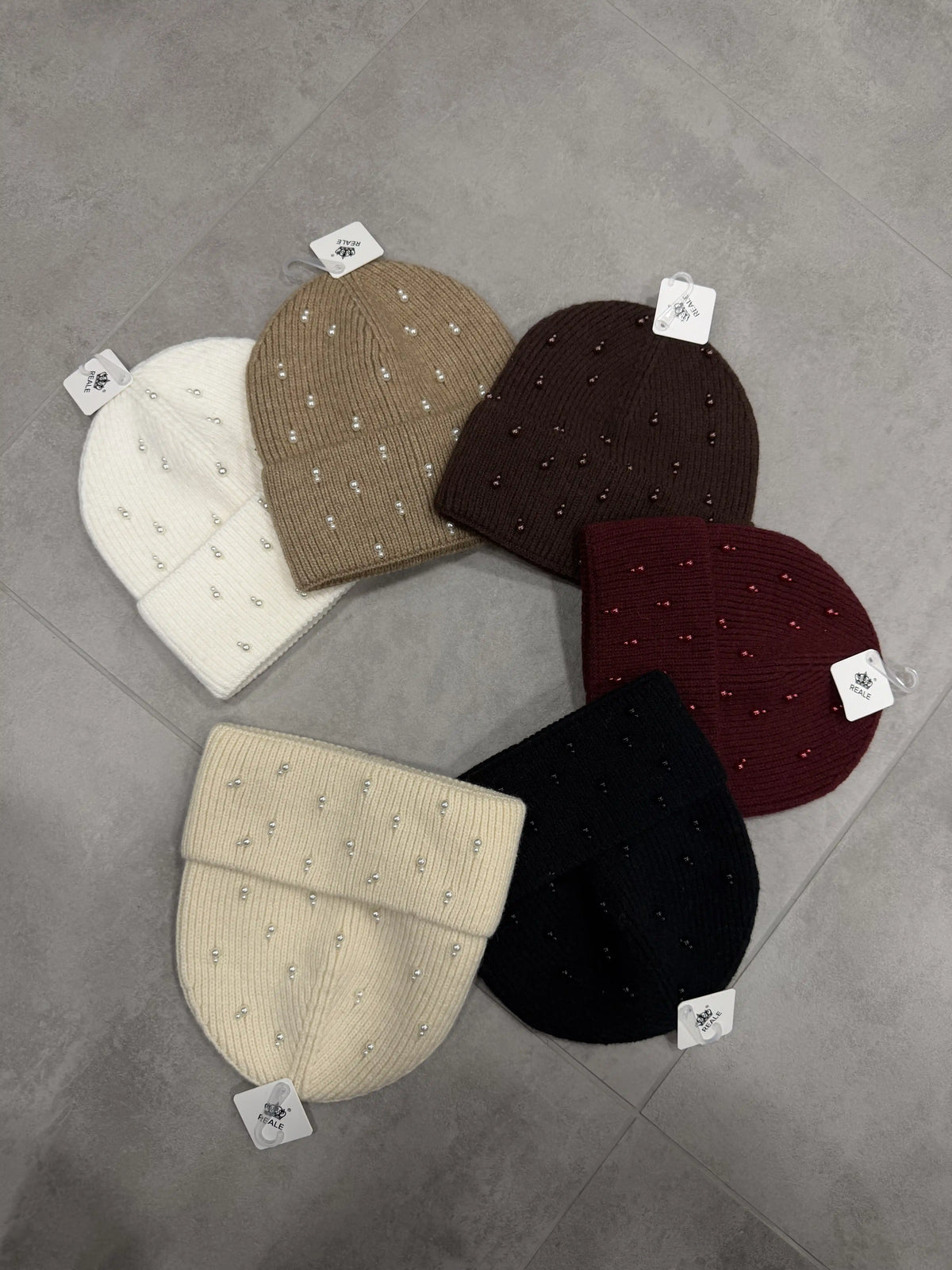 Beanie "Pearly Glow" Dunkelbraun