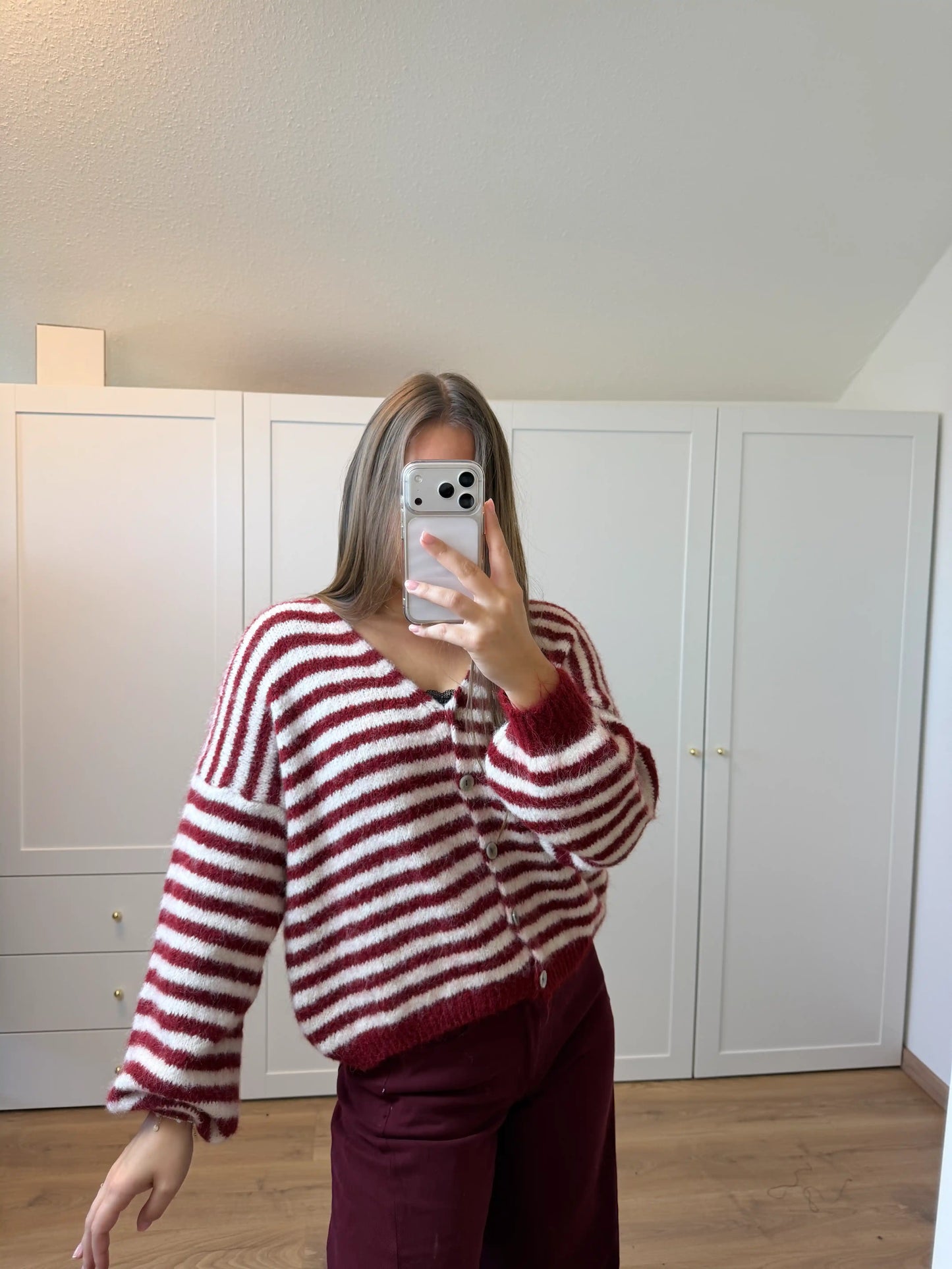 Cardigan "Streifentiger" Weinrot