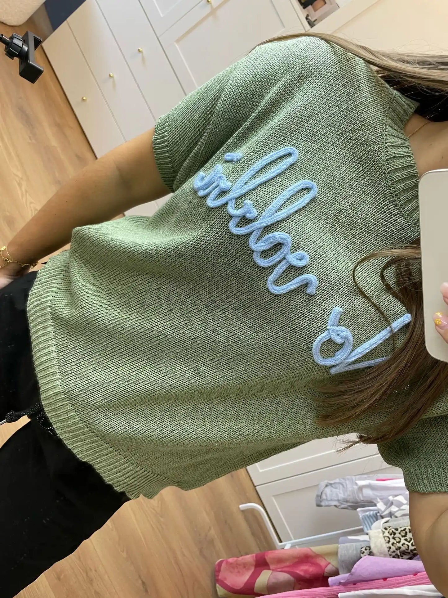 Kurzarmstrickshirt "Aufschrift" Olivegrün
