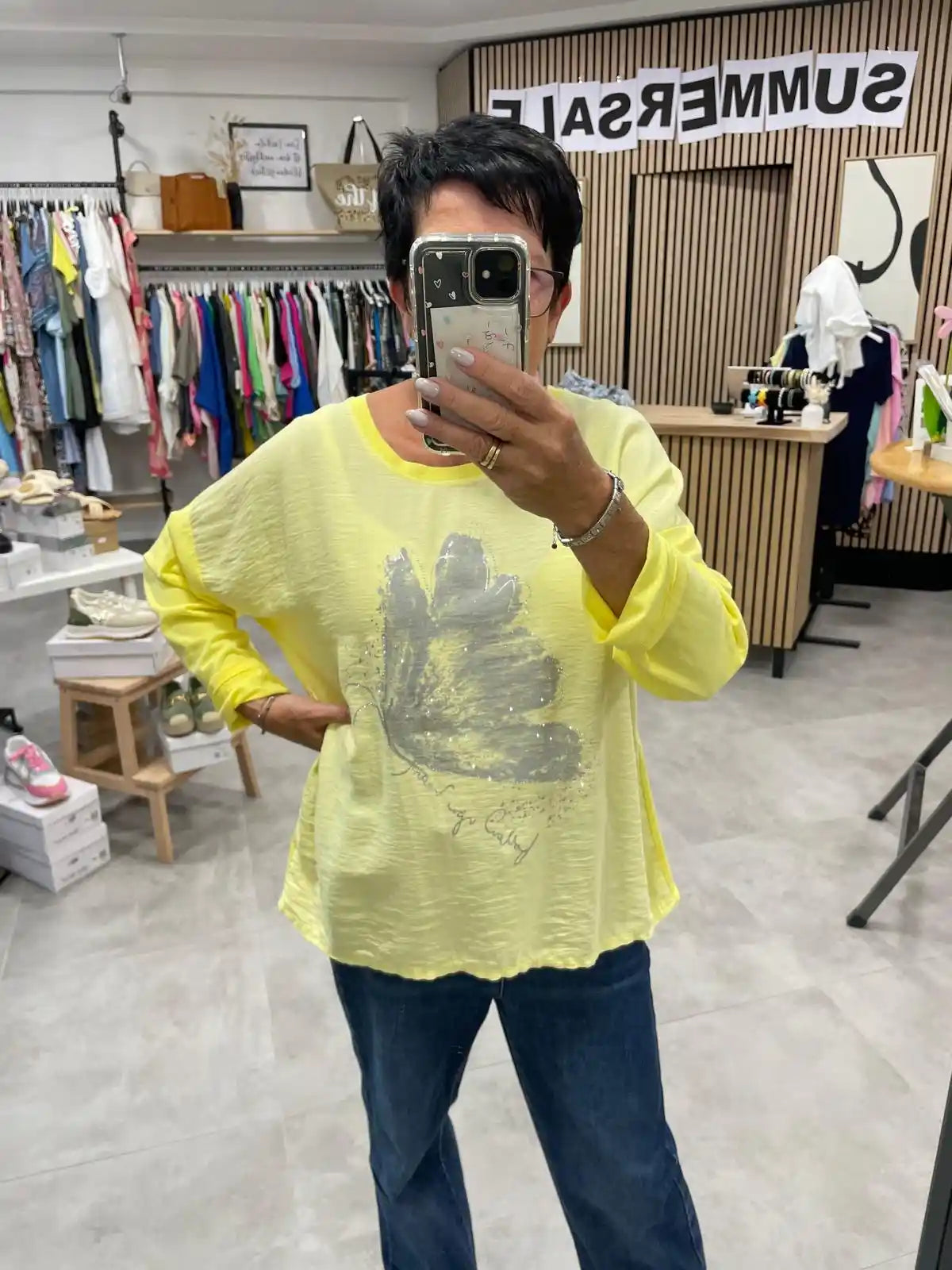 Langarmshirt "Schmetterling" Pastellgelb