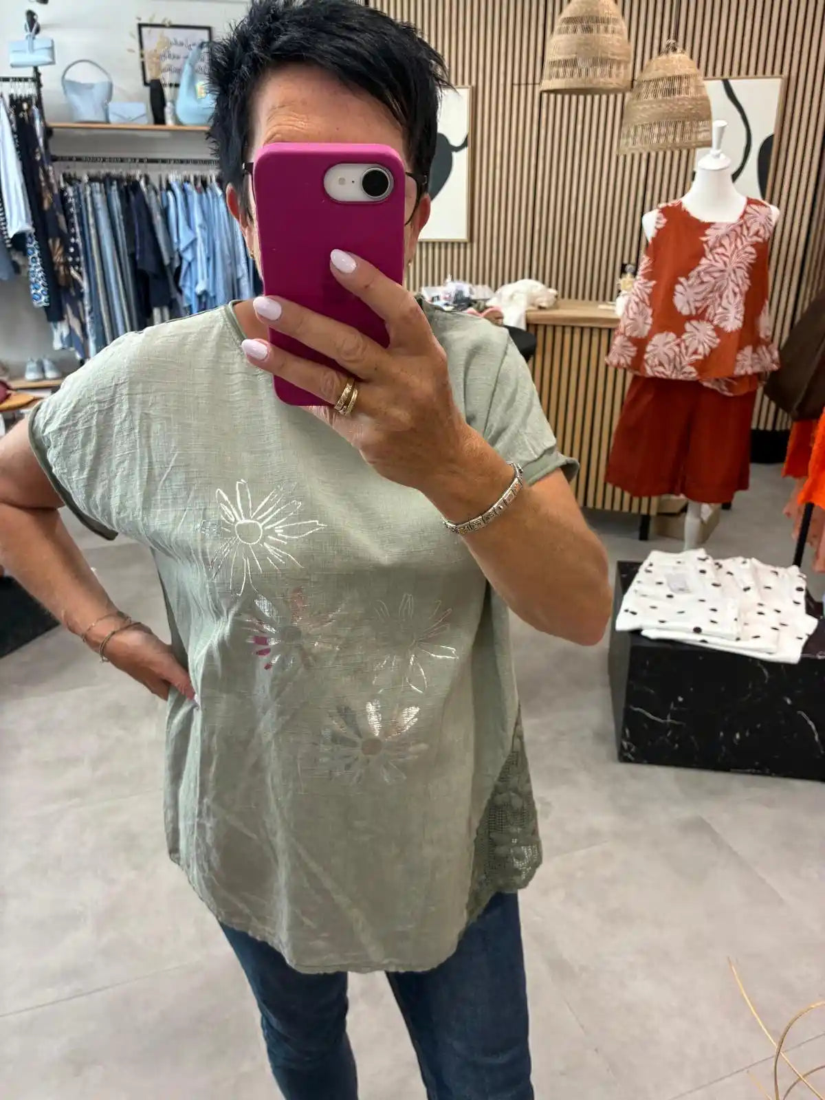 Shirt "Daisyprint" Olivegrün