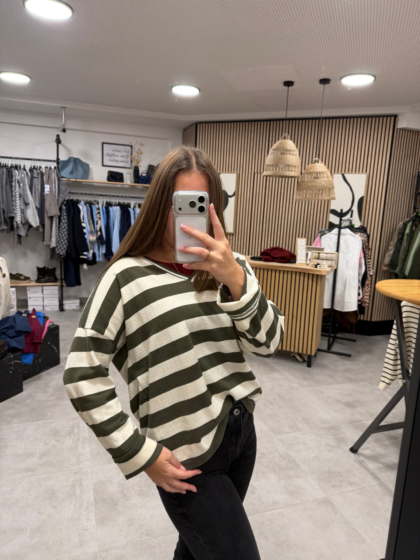 Langarmshirt "Stripe" Olivegrün