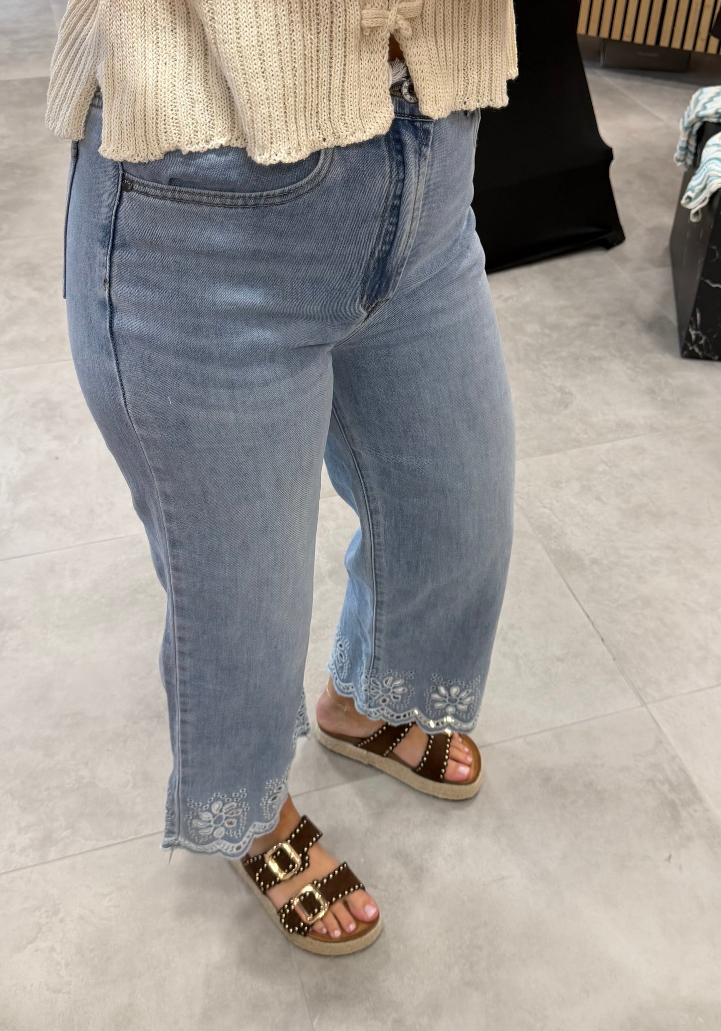 Jeans Hellblau