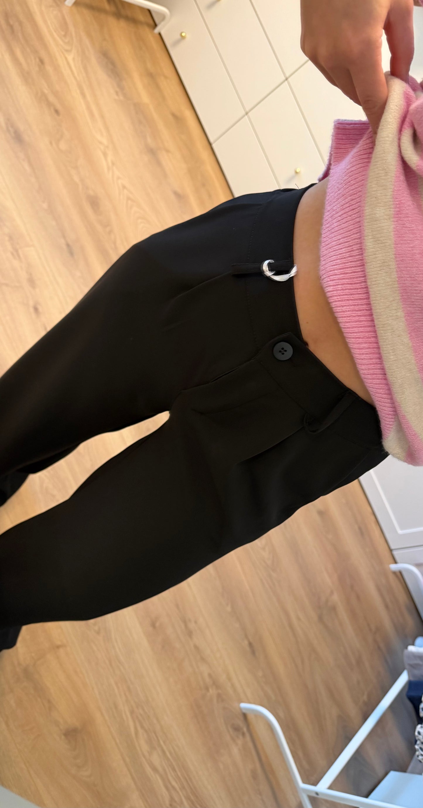 Stoffhose „Wide“ Schwarz