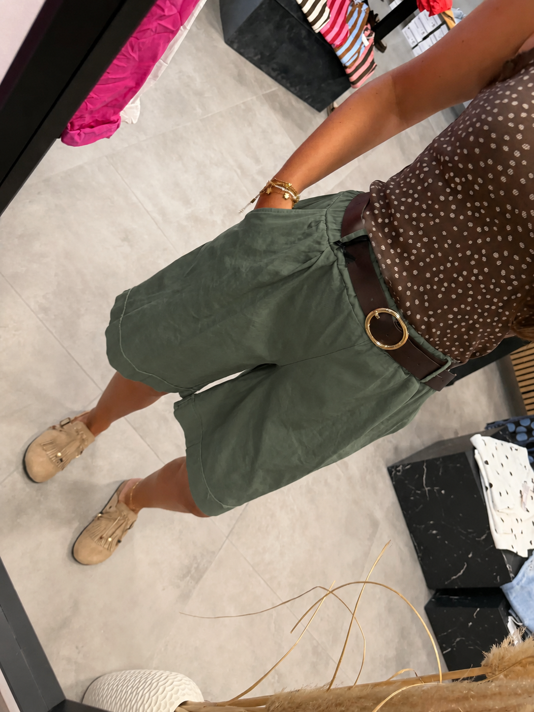 Bermuda-Shorts Olivegrün