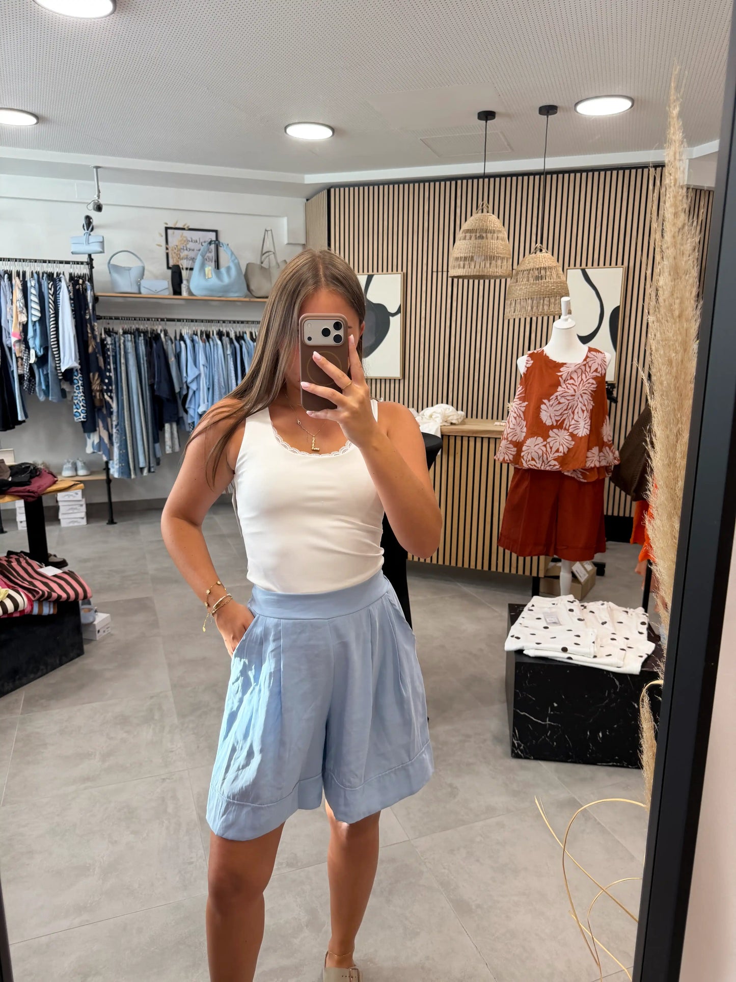 Shorts "Olivia" Hellblau