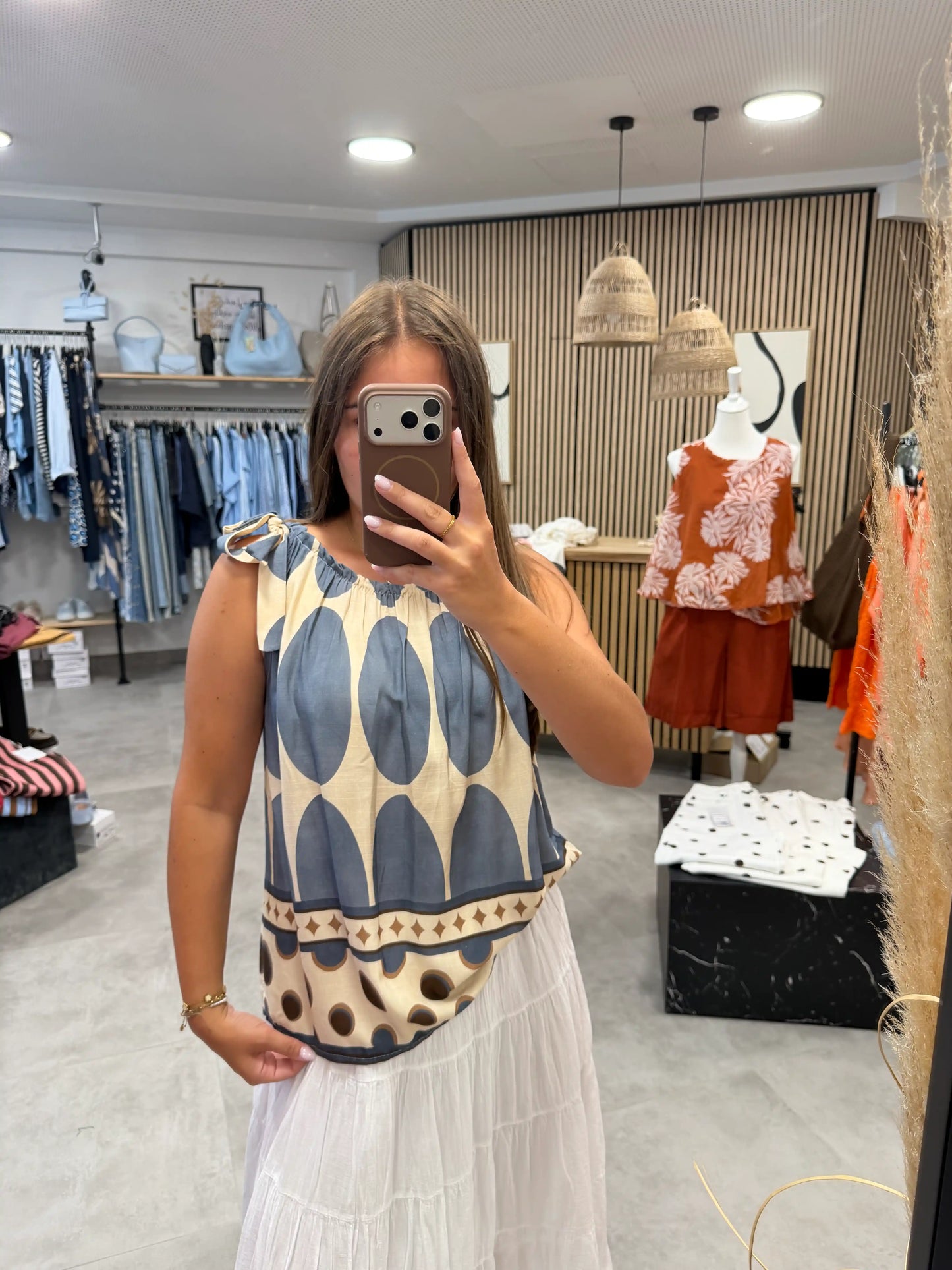 Bluse "Big Dots" Hellblau
