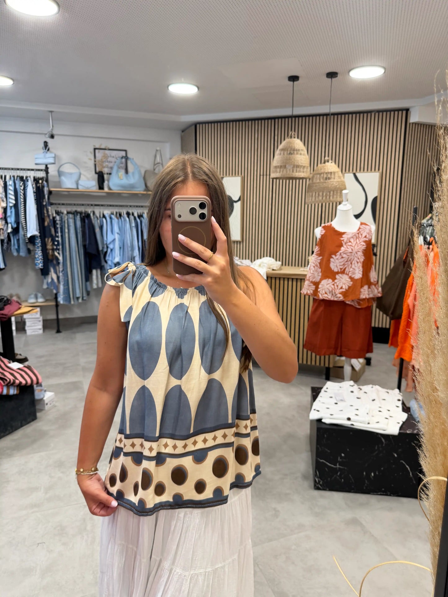 Bluse "Big Dots" Hellblau