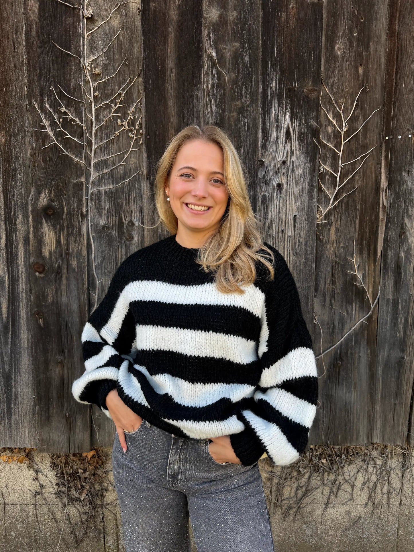 Pullover "Contrast" Schwarz