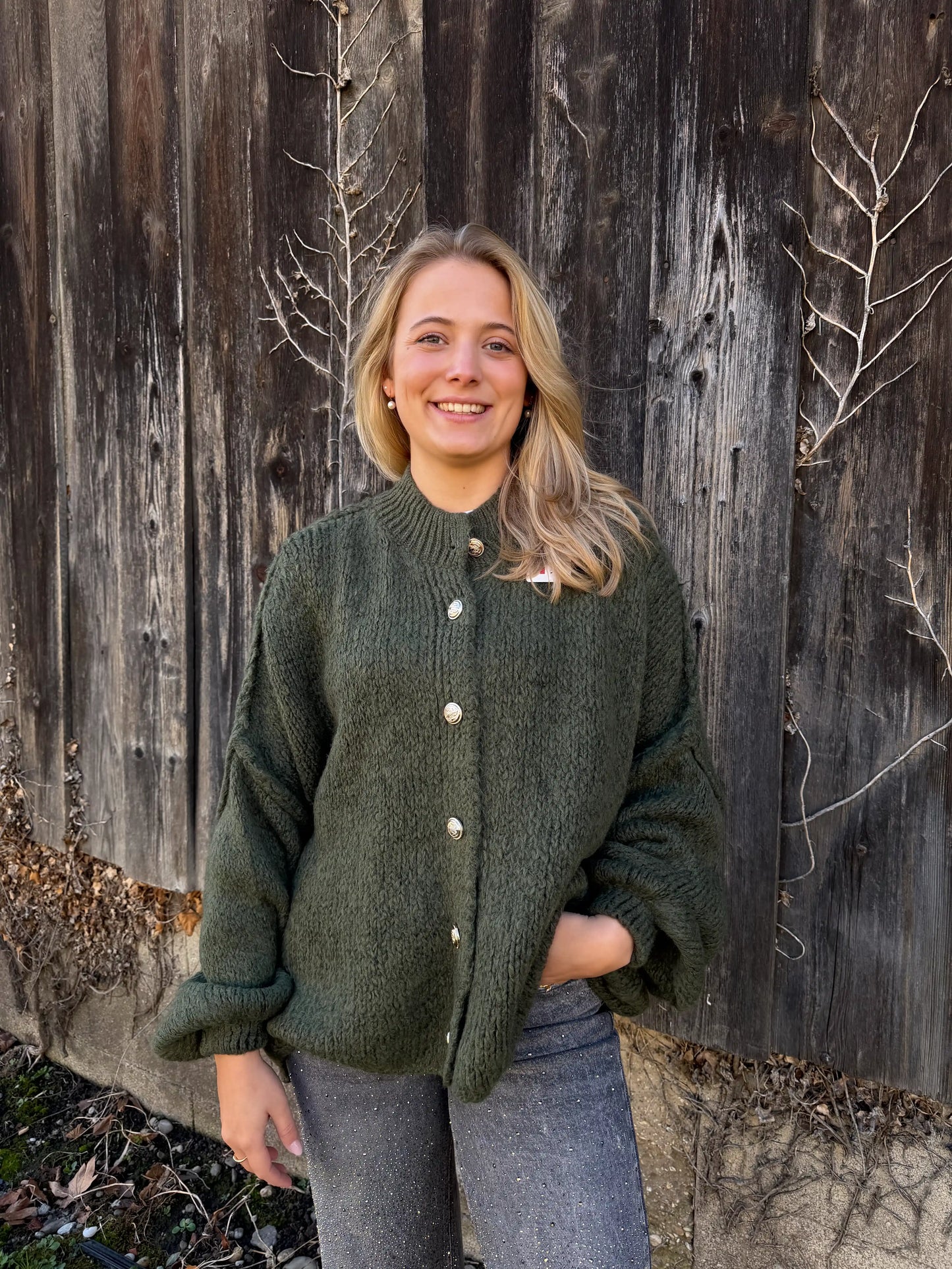 Cardigan "Kuschelgold" Olivegrün