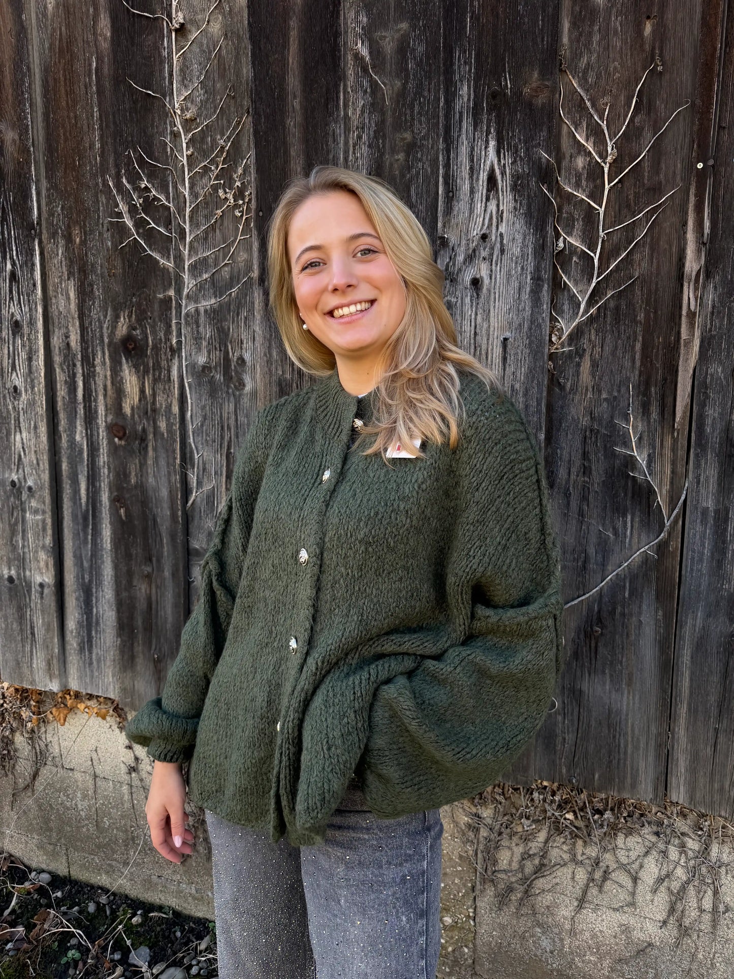 Cardigan "Kuschelgold" Olivegrün