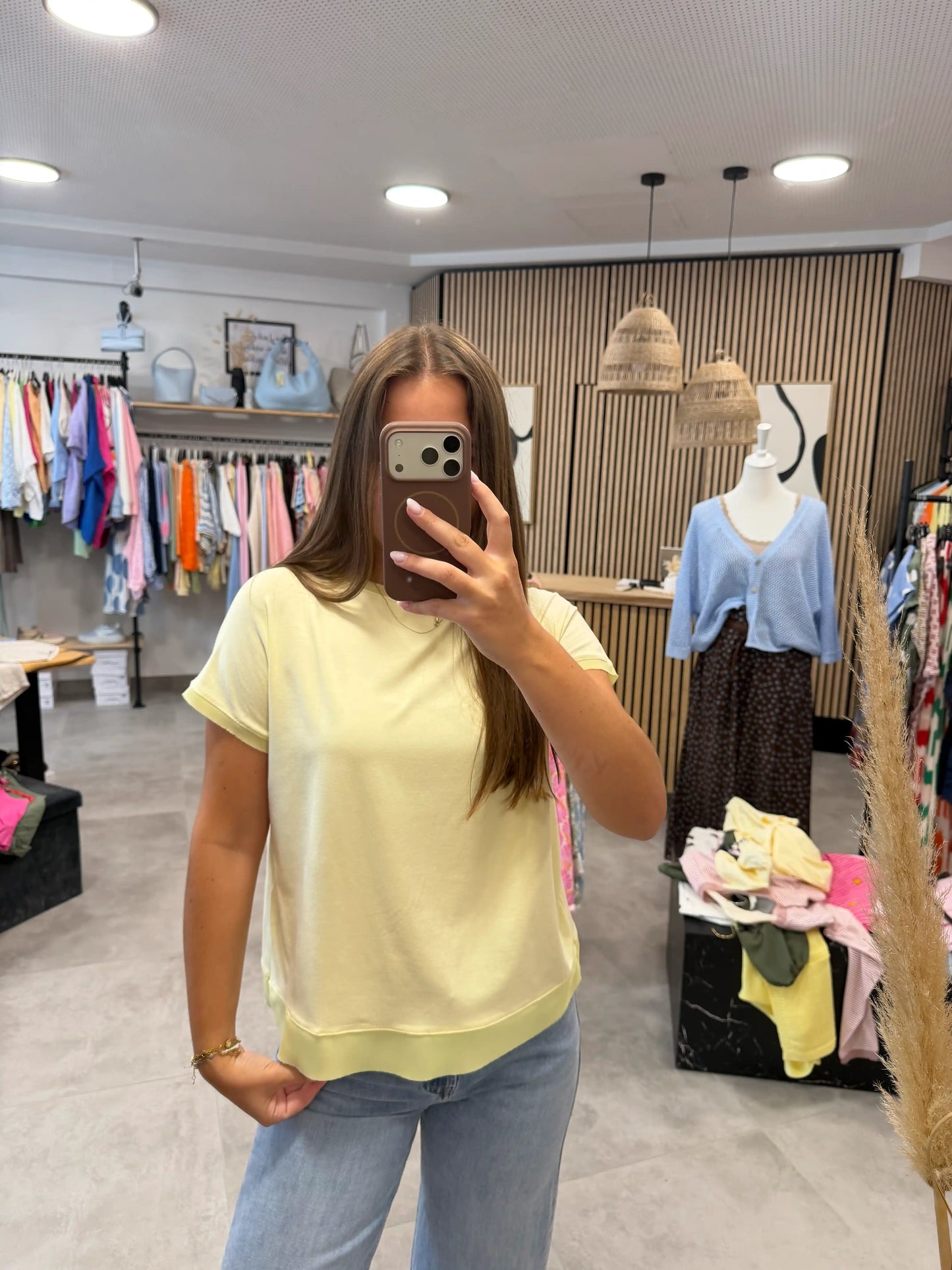Basicshirt "Noa" Pastellgelb