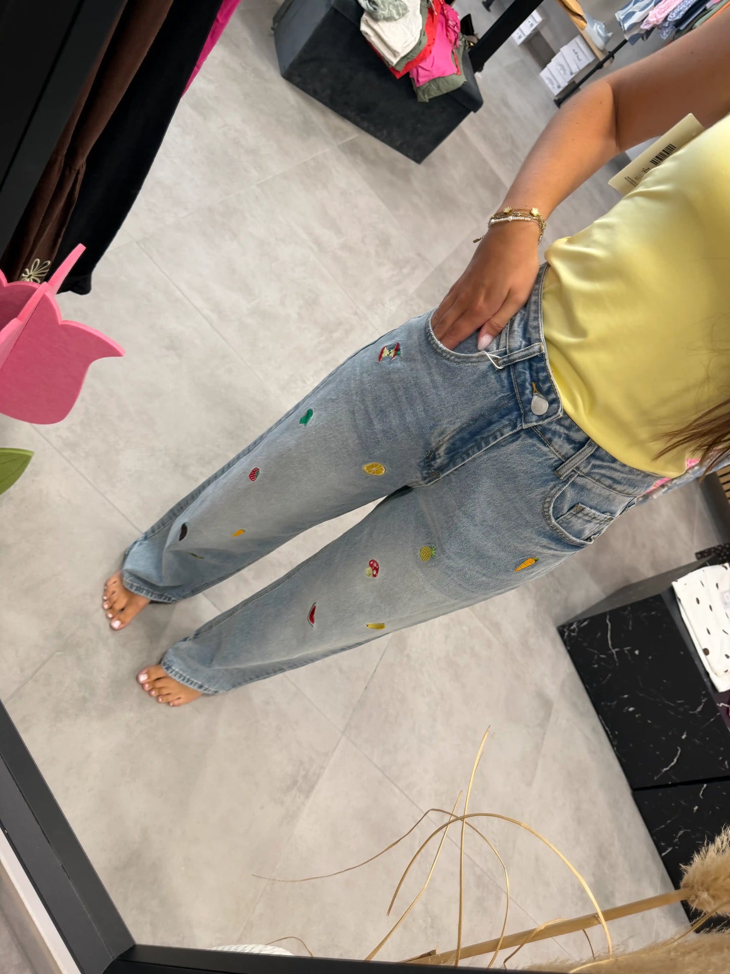 Wide Leg Jeans "Fruity"
