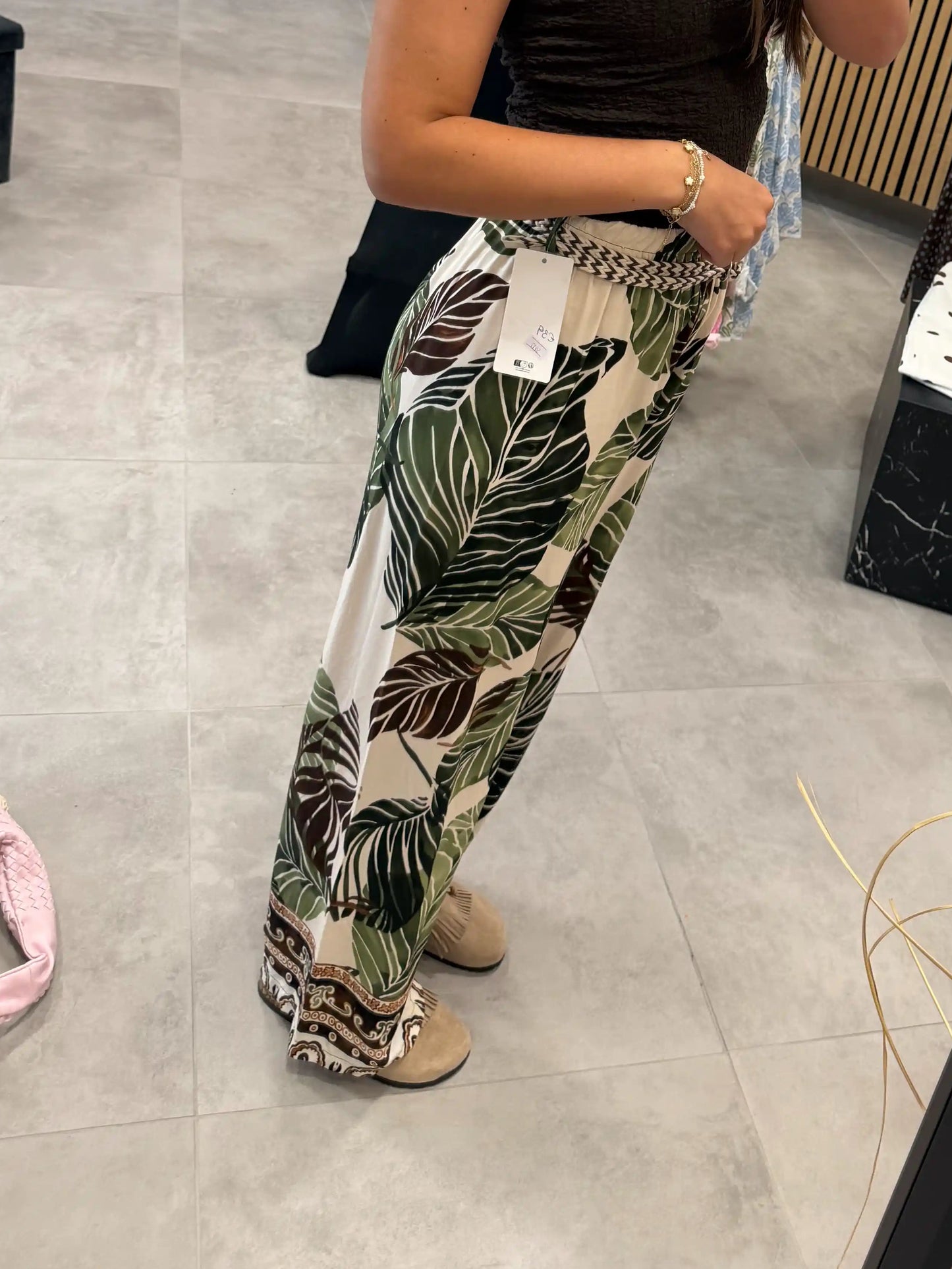 Hose "Tropical Palms" Grün