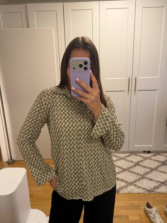 Blusenshirt "Origami" Olivegrün