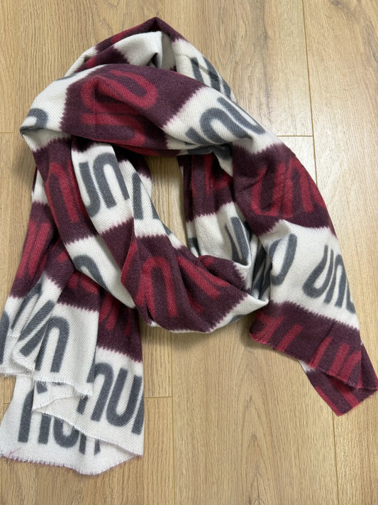 Schal "UUU" Weinrot