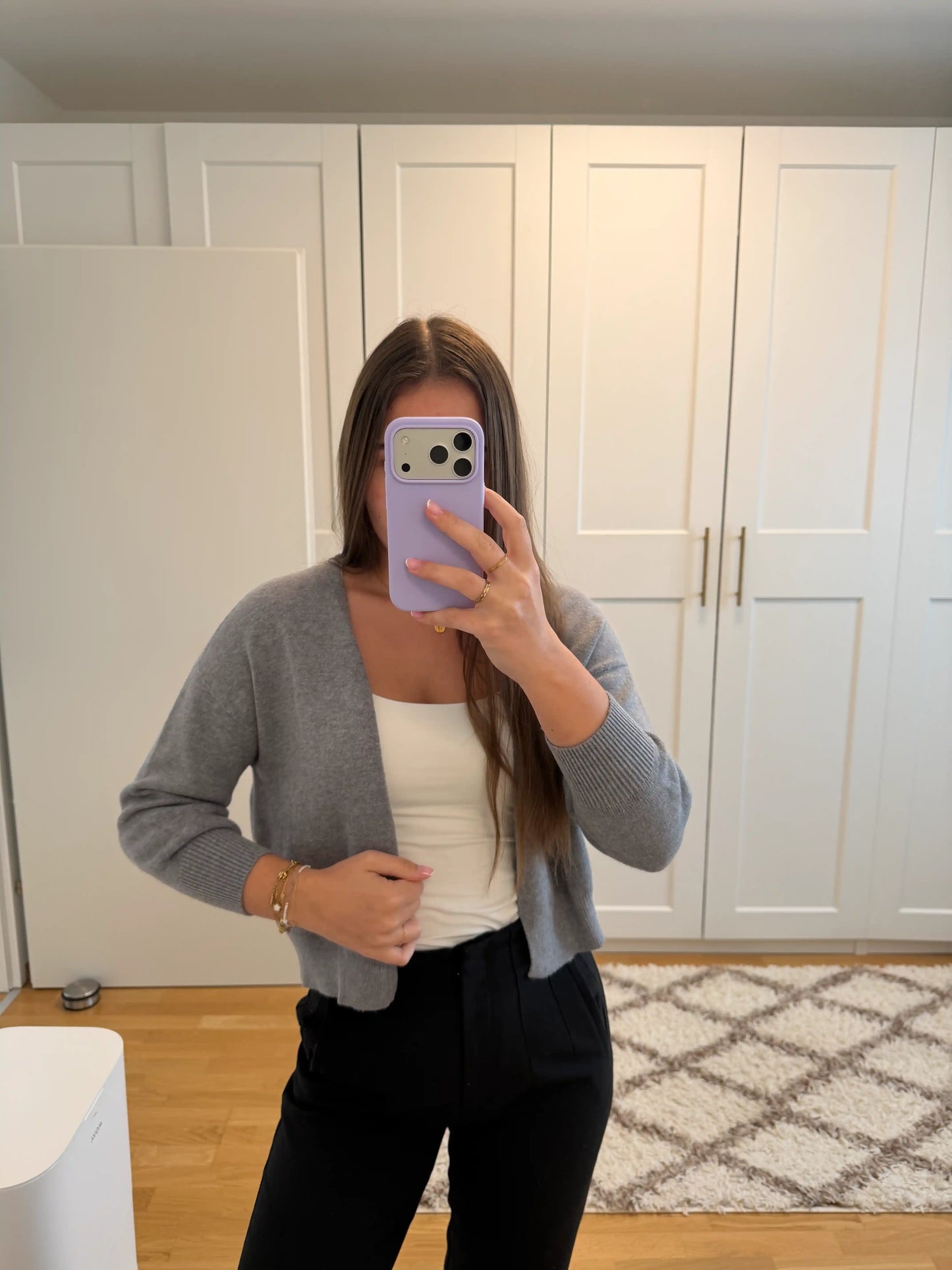 Cardigan "Cropped" Grau