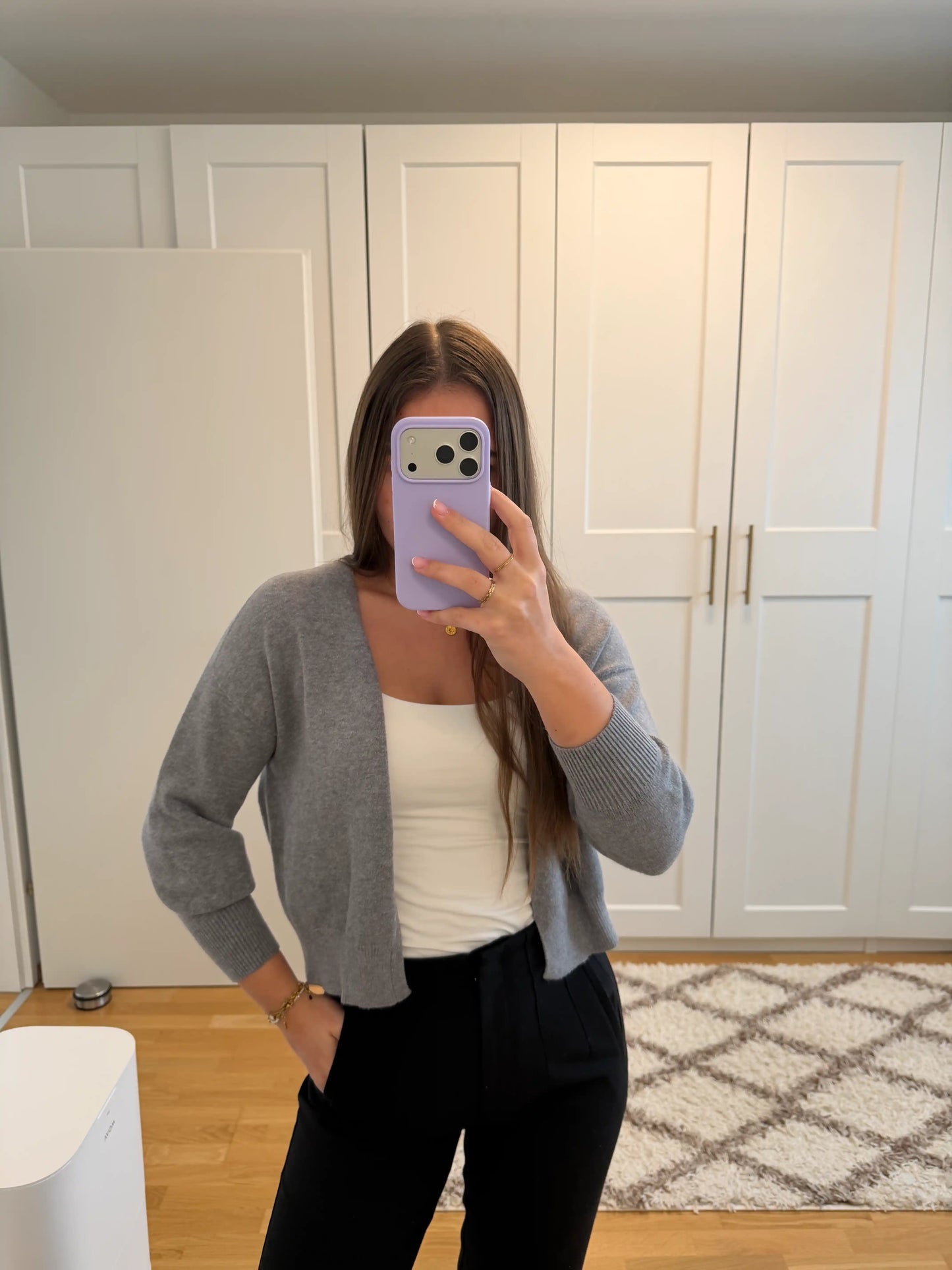 Cardigan "Cropped" Grau