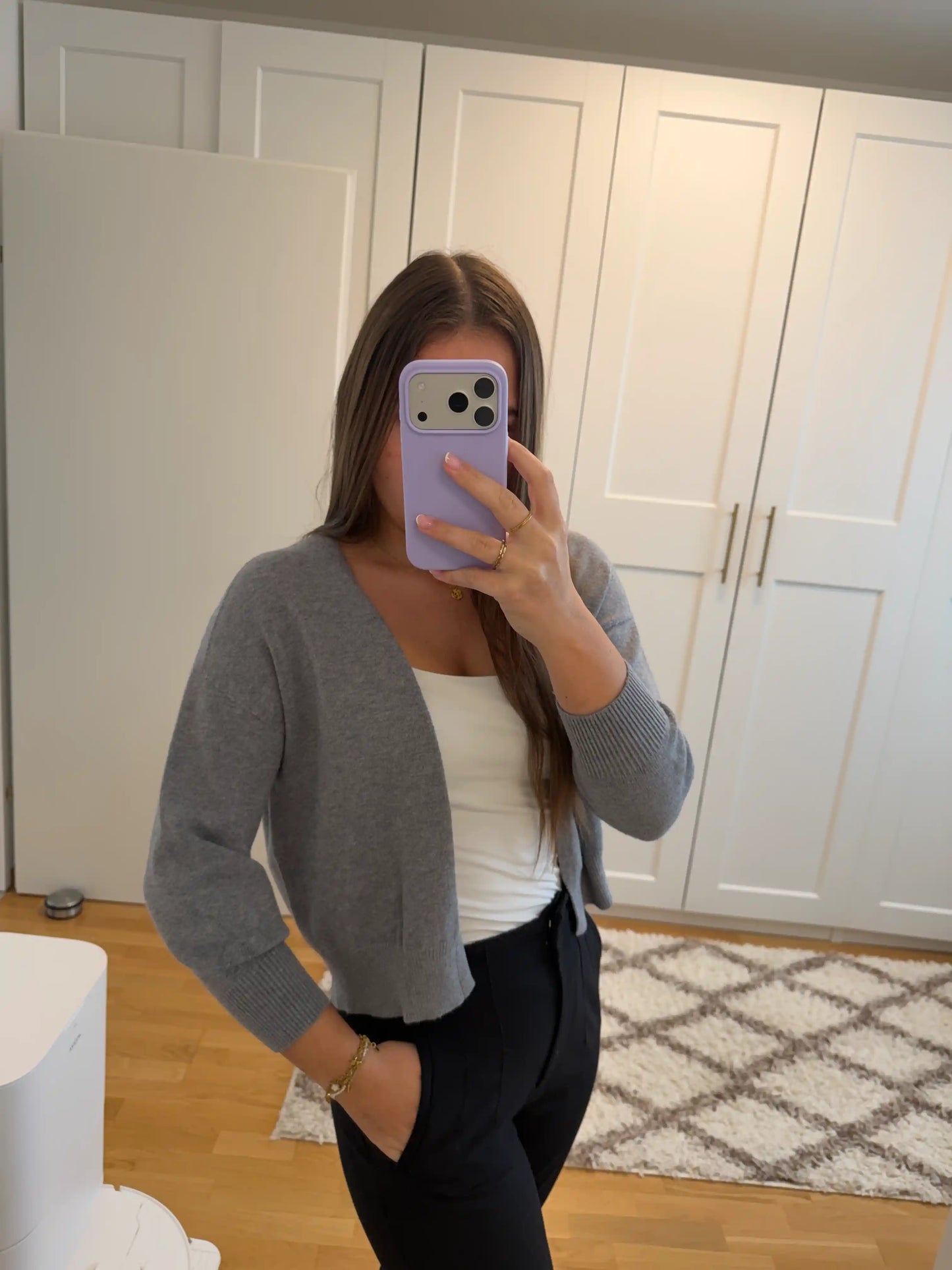 Cardigan "Cropped" Grau