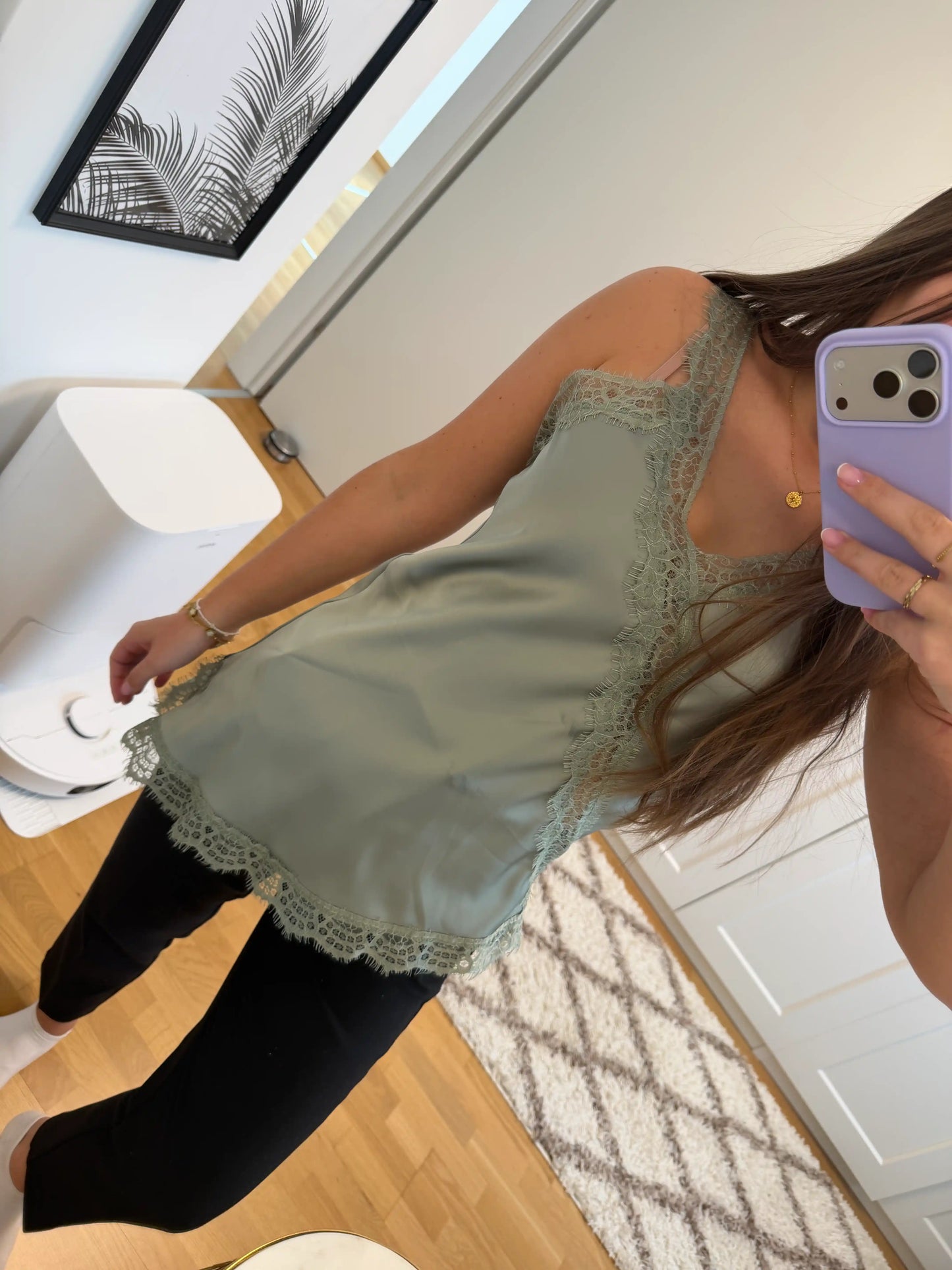 Top "Lace Trim" Grün