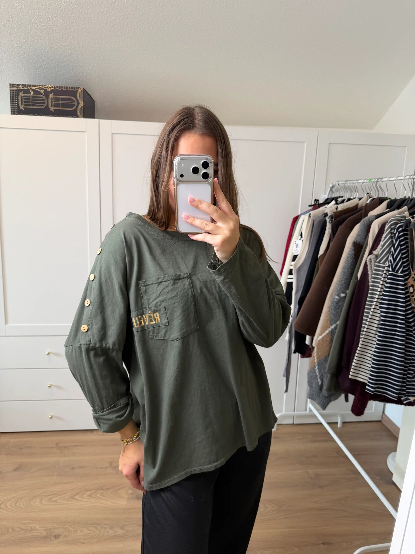 Langarmshirt "Reveur" Olivegrün