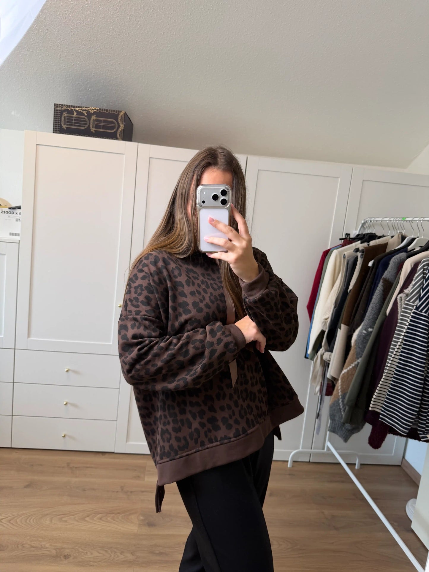 Kapuzenpullover "Leo" Schokobraun